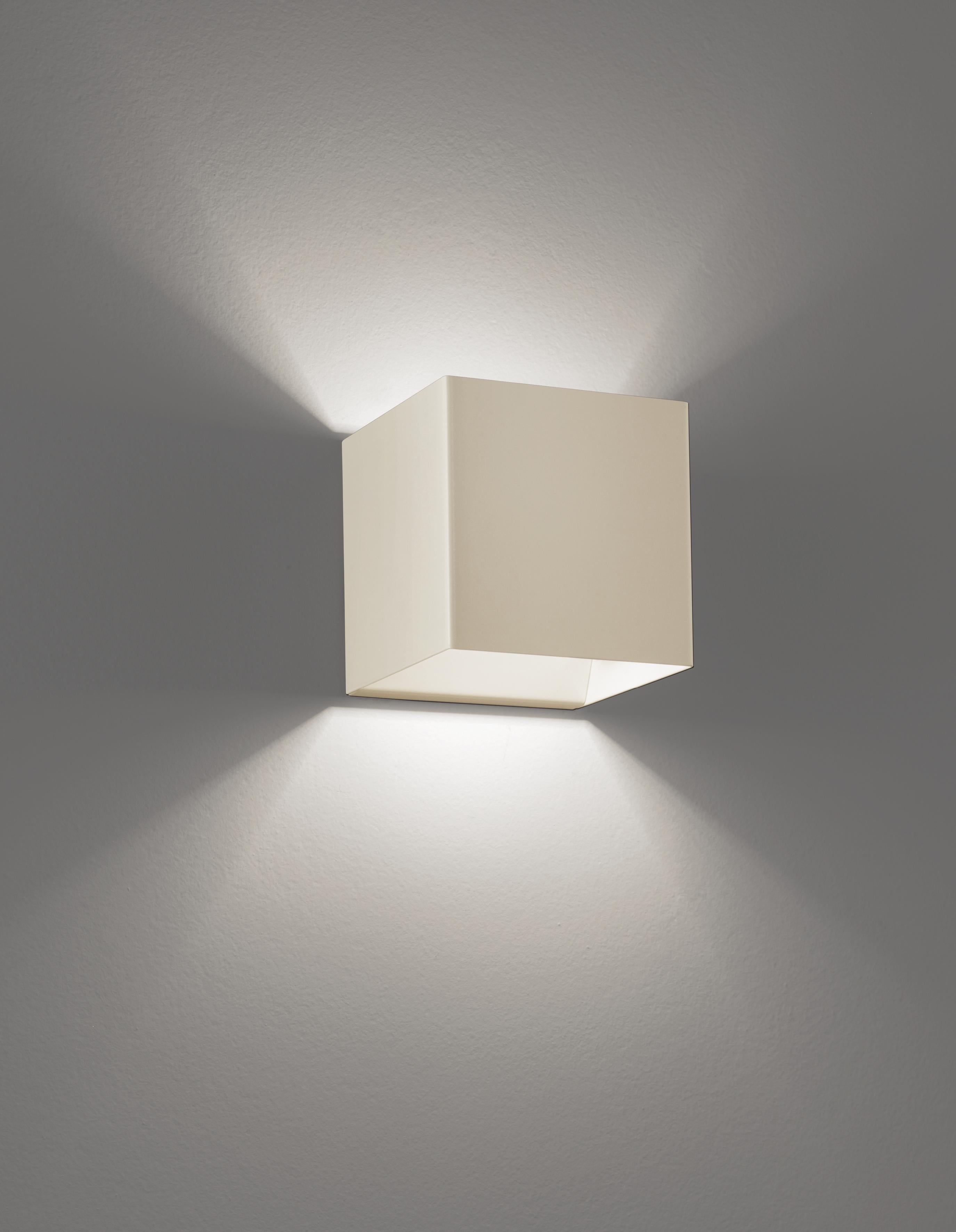 Lodes LÁSER Lámpara de pared en champán de Studio Italia Design en Nuevo estado para la venta en Brooklyn, NY