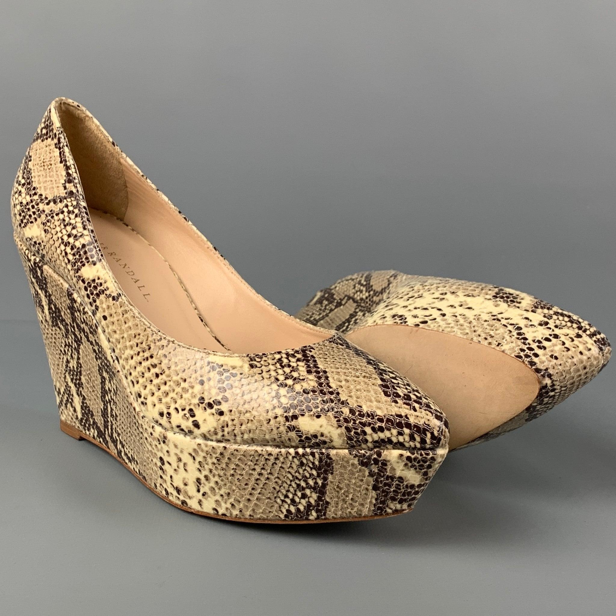 LOEFFLER RANDALL Size 8 Grey Beige Leather Snake Skin Print Embossed Wedge Pumps In Good Condition For Sale In San Francisco, CA