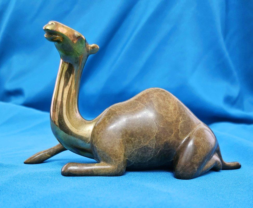 Scultura di cammello in bronzo di Loet Vanderveen, firmata e numerata - VENDITA CHIUSA in vendita 3