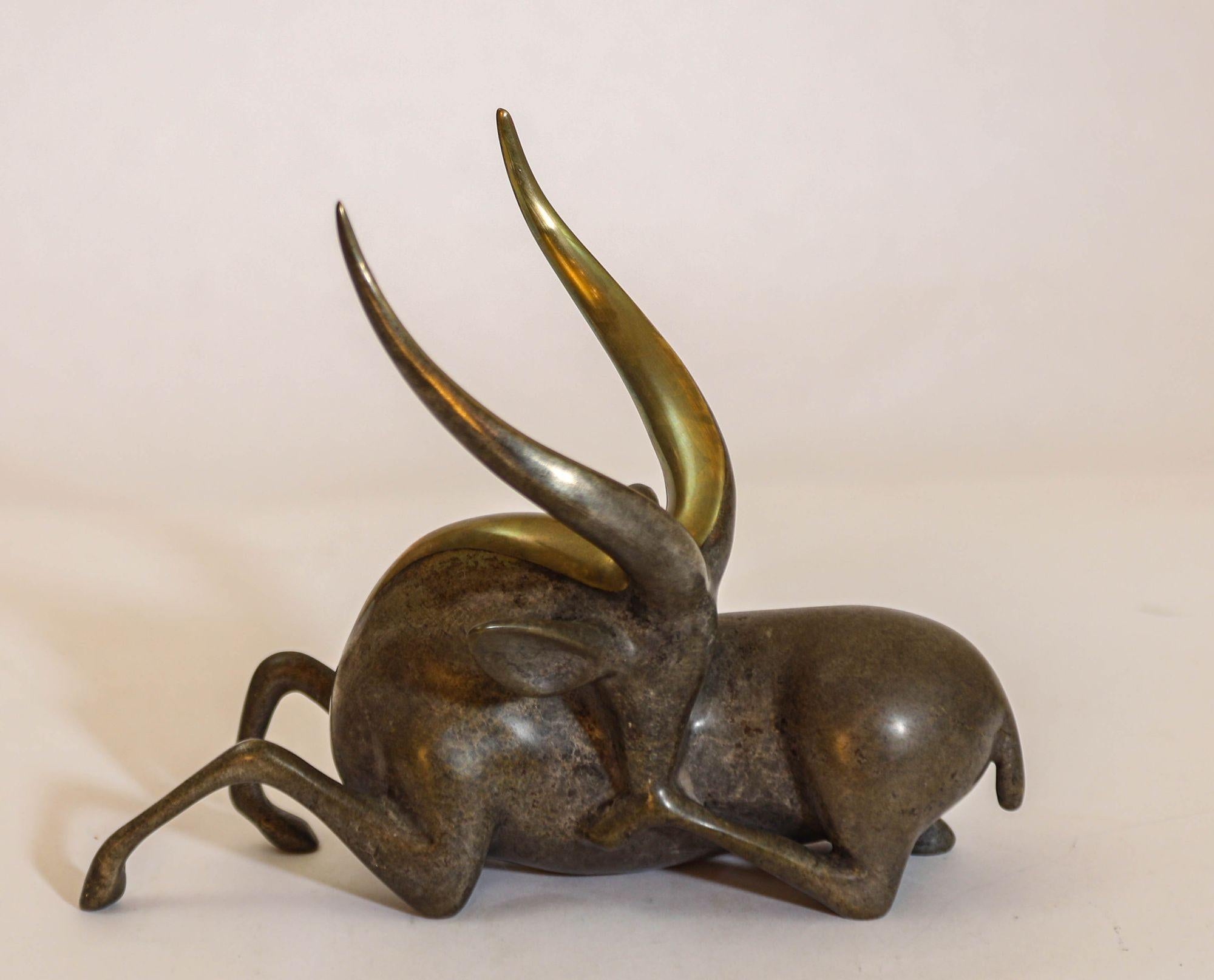 Loet Vanderveen Scultura in bronzo di una gazzella firmata e numerata in edizione limitata. in vendita 5