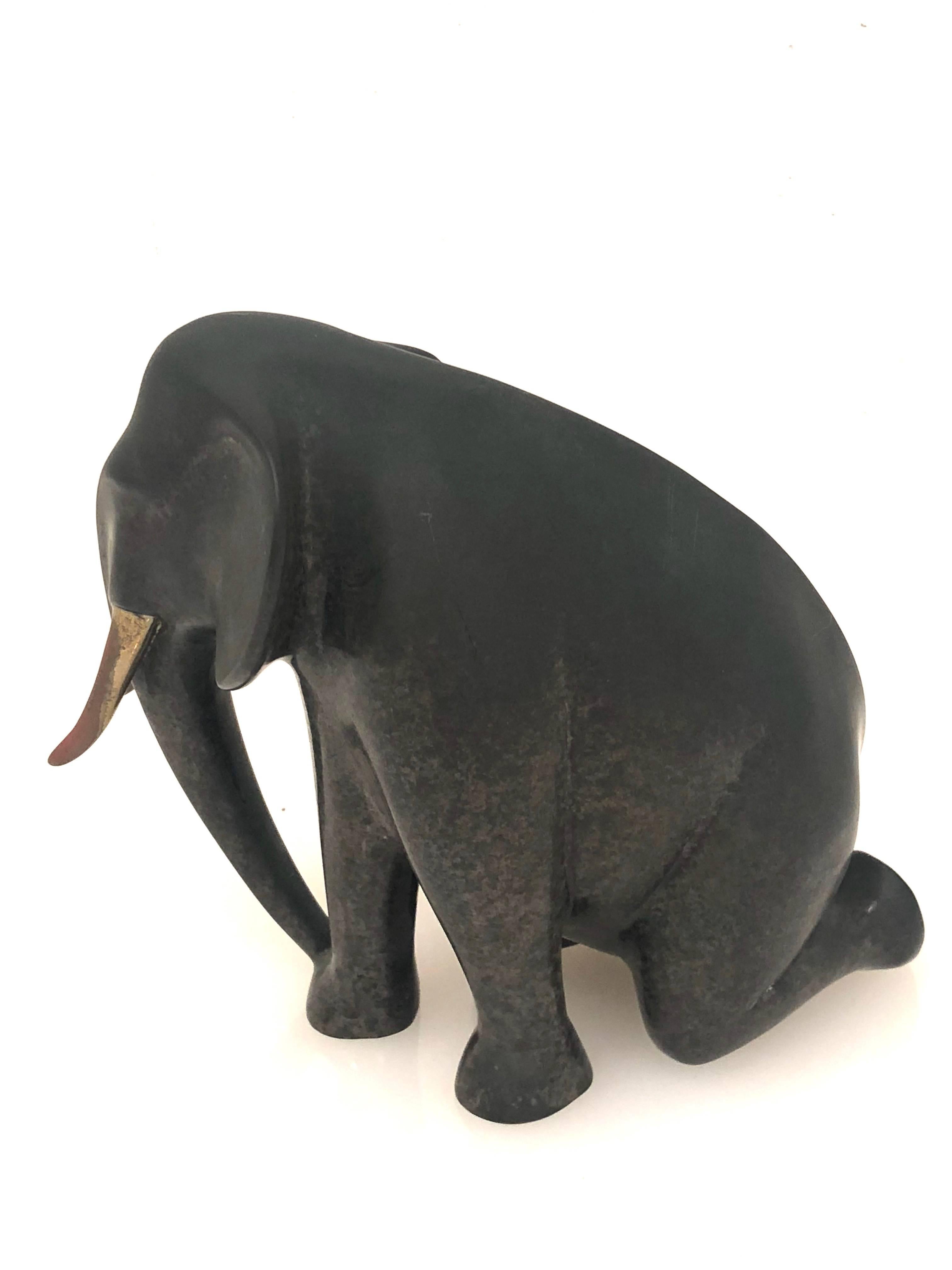 Mid-Century Modern Loet Vanderveen Elephant Bronze Sculpture Signed Numbered 13/1750