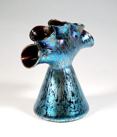 Loetz Art Nouveau Fan Vase, Decor Ruby Papillon, Austria-Hungary, Circa 1899