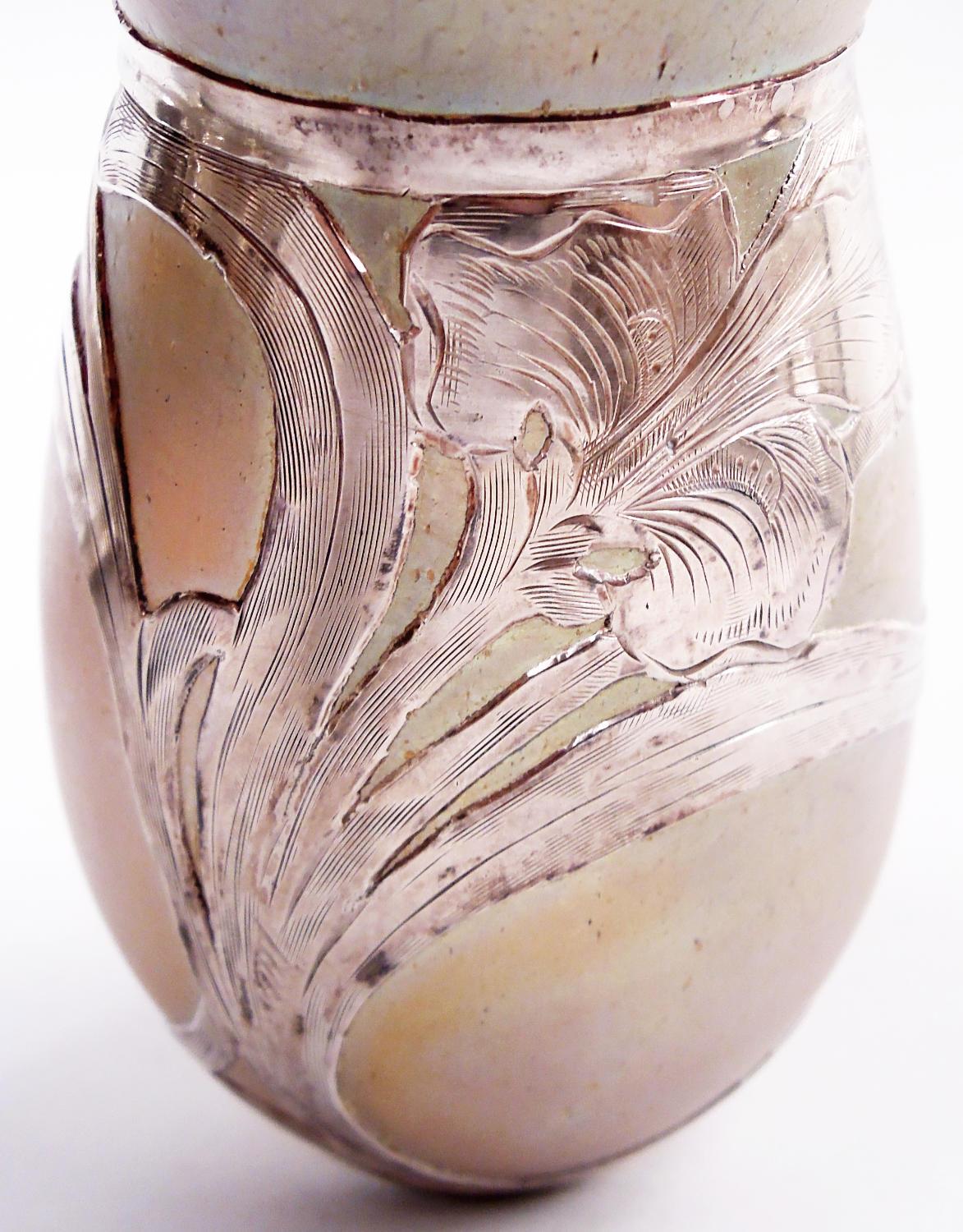Vaso Loetz Art Nouveau Iridescente con sovrapposizione di Alvin Silver in vendita 2