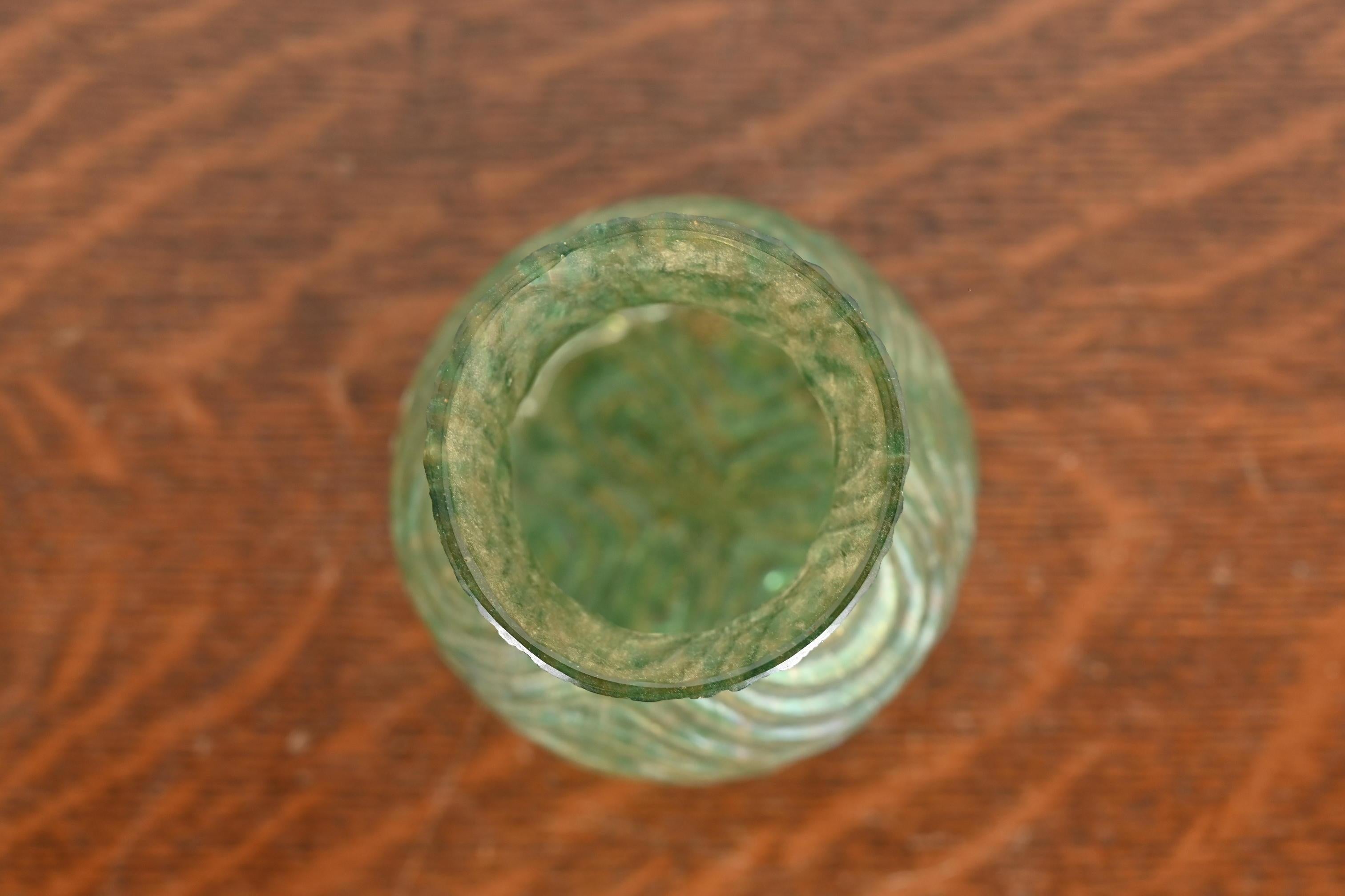 20th Century Loetz Art Nouveau Oceanik Iridescent Art Glass Vase For Sale
