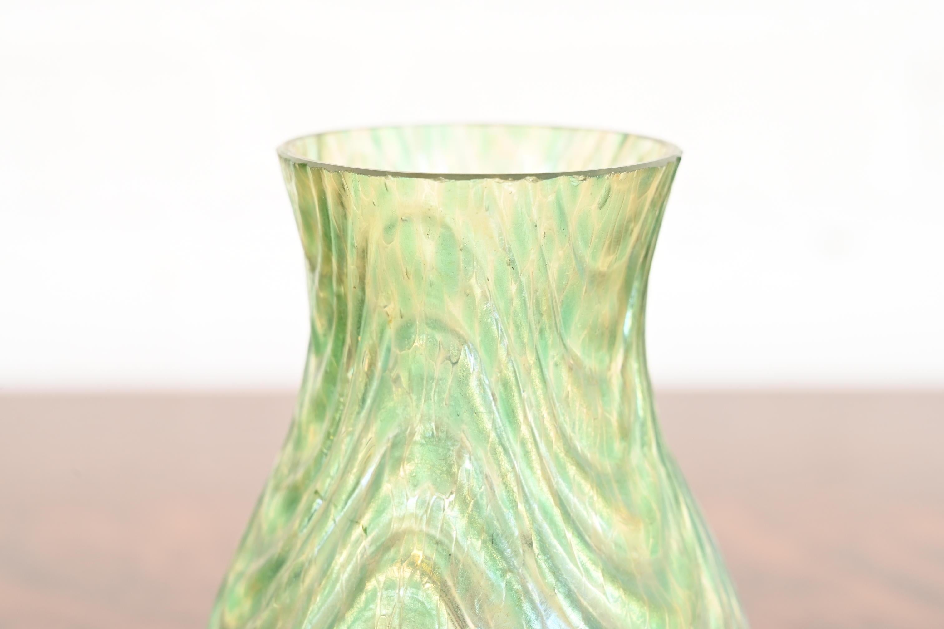 Loetz Art Nouveau Oceanik Iridescent Art Glass Vase For Sale 1