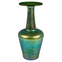 Loetz Art Nouveau Solirary Vase, Creta Papillon, Bohemia, Austria-Hungary, 1900