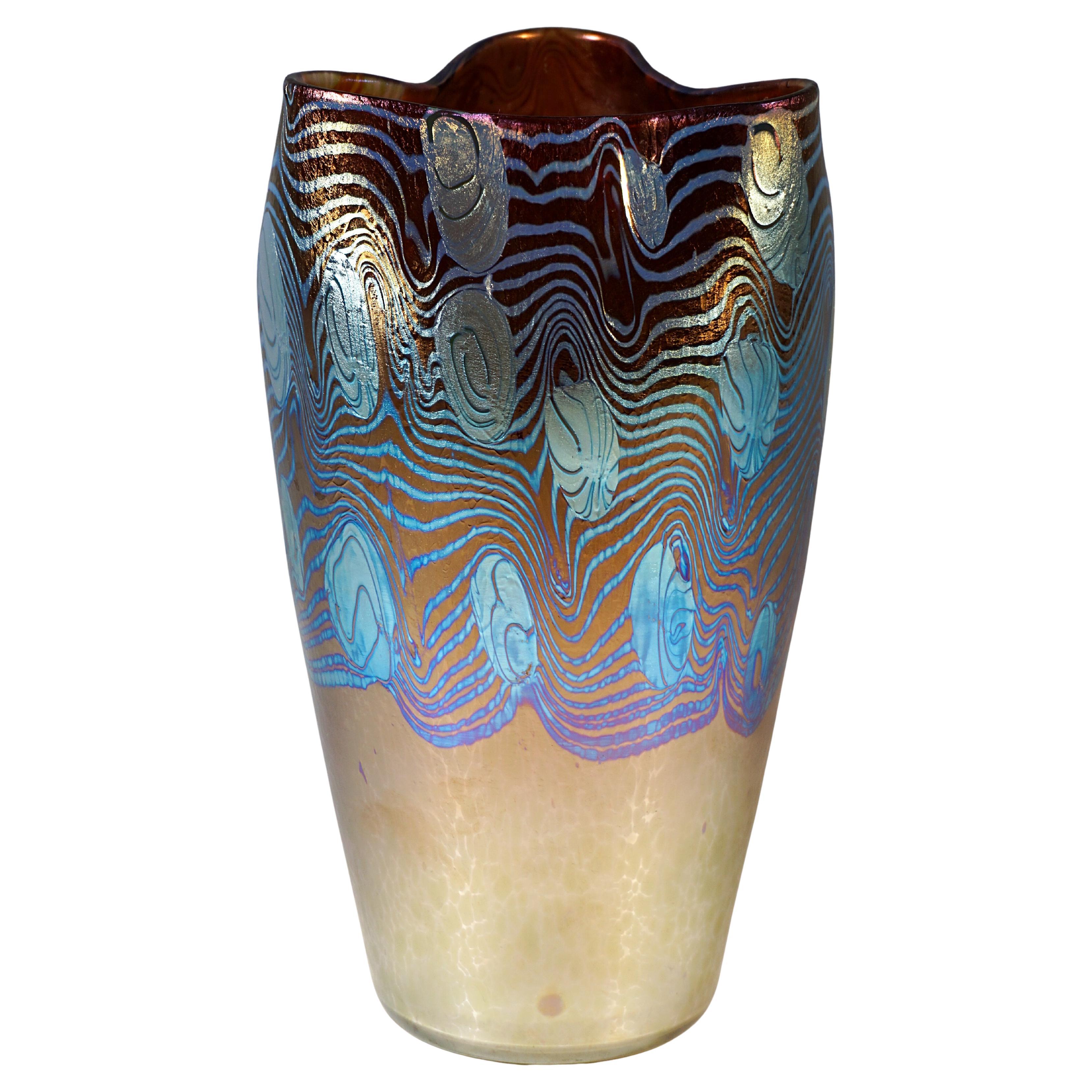 Loetz Art Nouveau Vase, 'Argus', Phenomenon Gre 2/351, Austria-Hungary, Ca 1902 For Sale