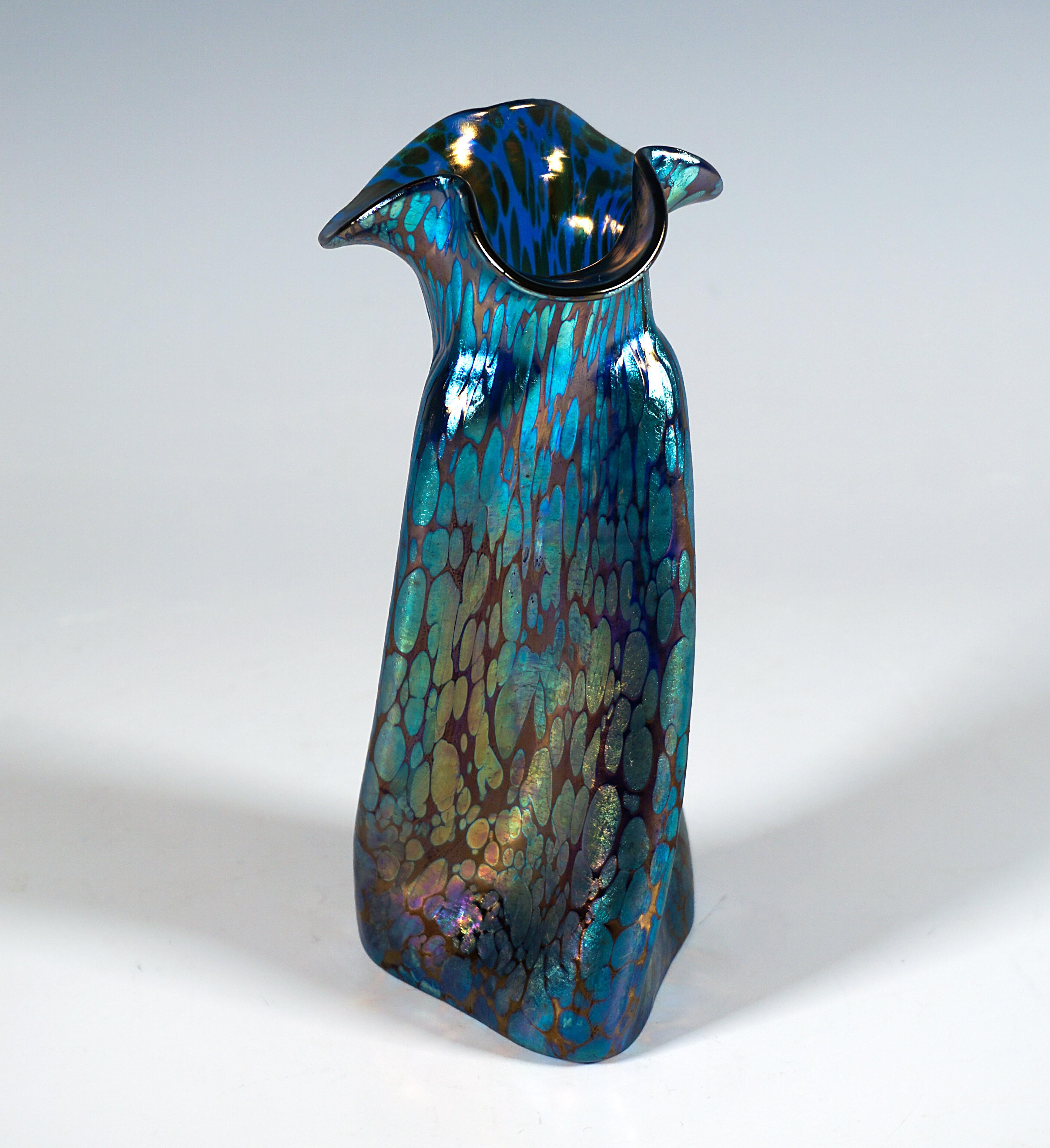 Austrian Loetz Art Nouveau Vase, Decor Cobalt Papillon, Twisted, Austria, Circa 1900