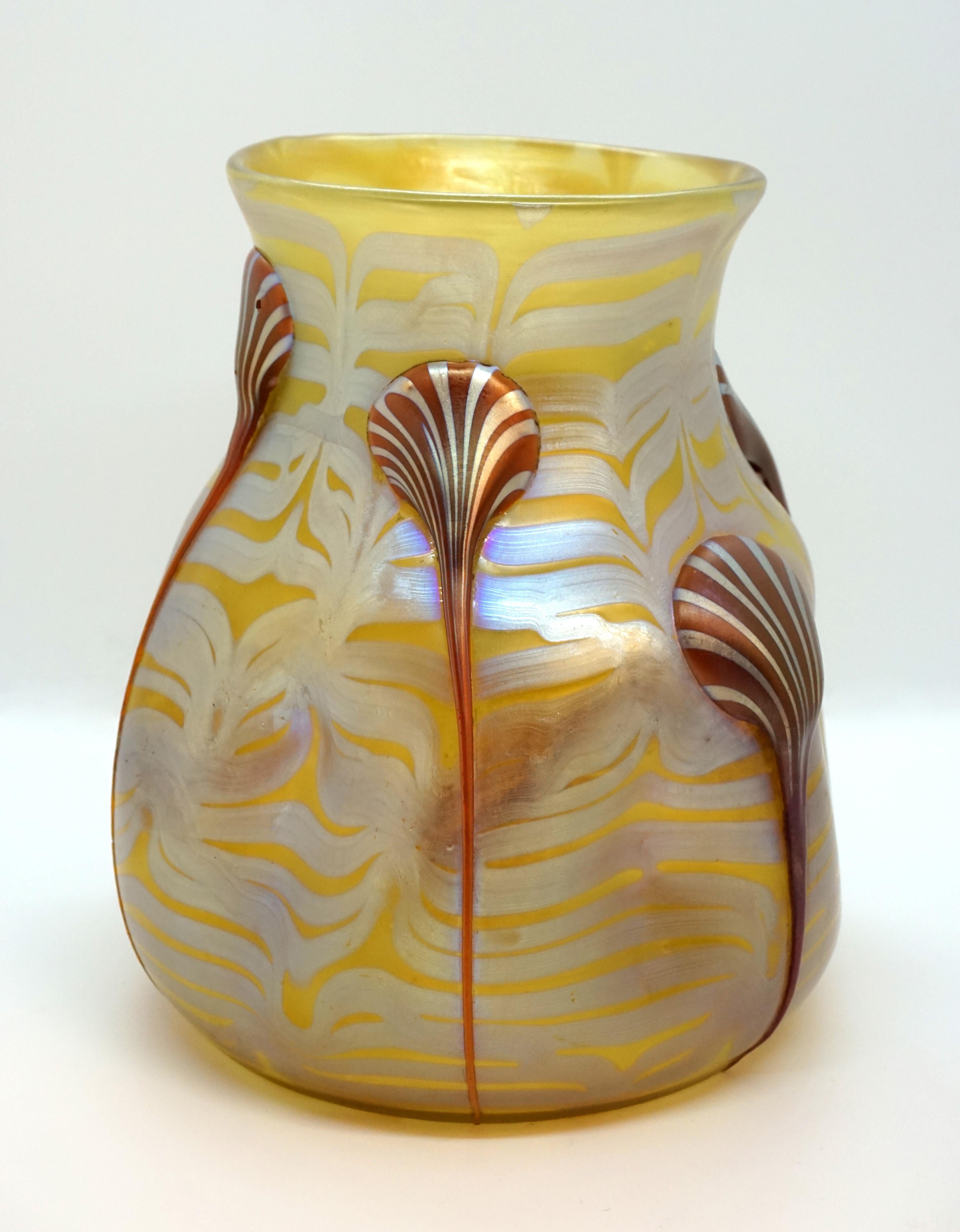 Hand-Crafted Loetz Art Nouveau Vase Phenomenon Genre 1/4 with Drop-Applications, 1900