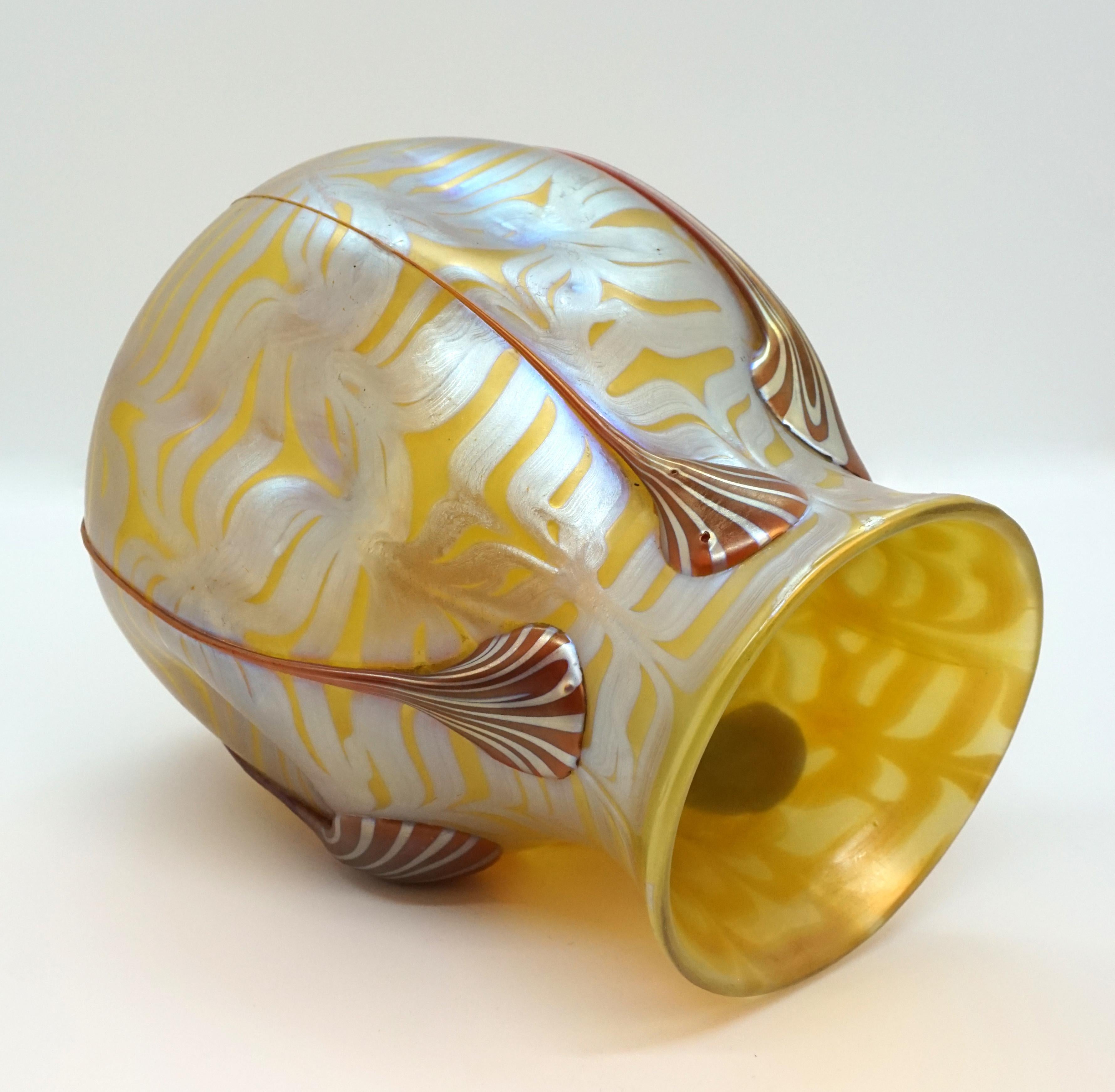 Glass Loetz Art Nouveau Vase Phenomenon Genre 1/4 with Drop-Applications, 1900