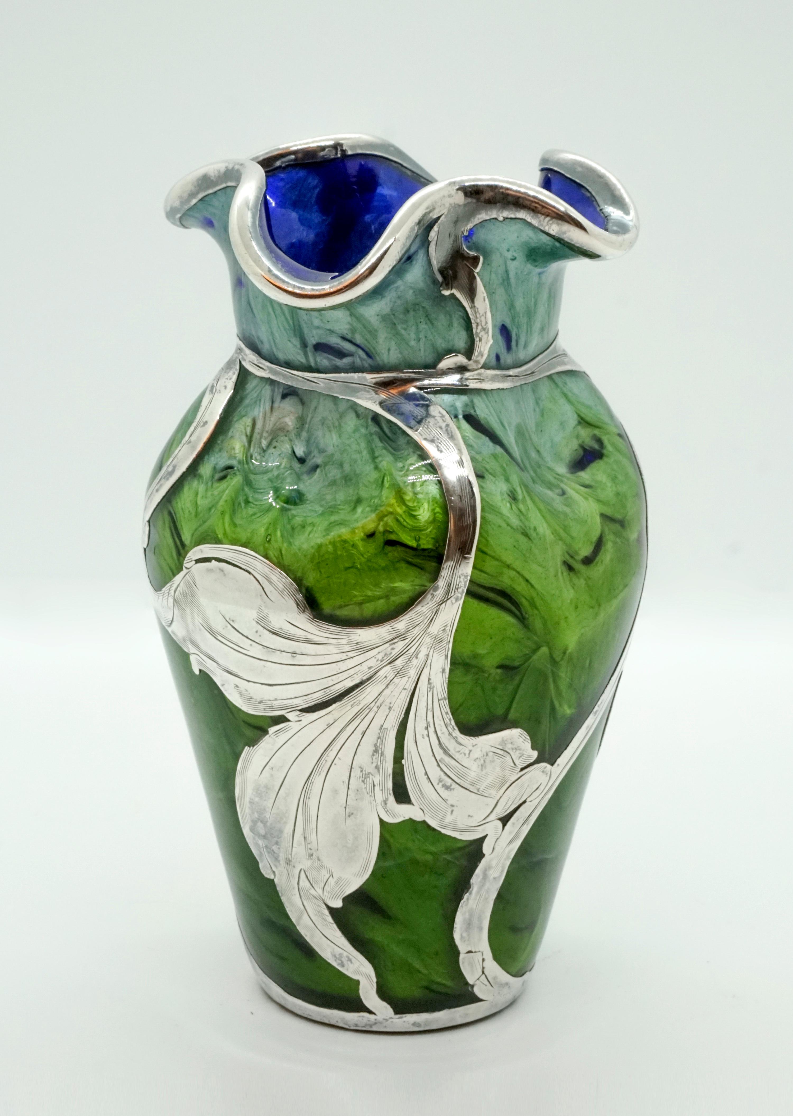 Austrian Loetz Art Nouveau Vase Phenomenon Carrageen with Silver Overlay, 1905