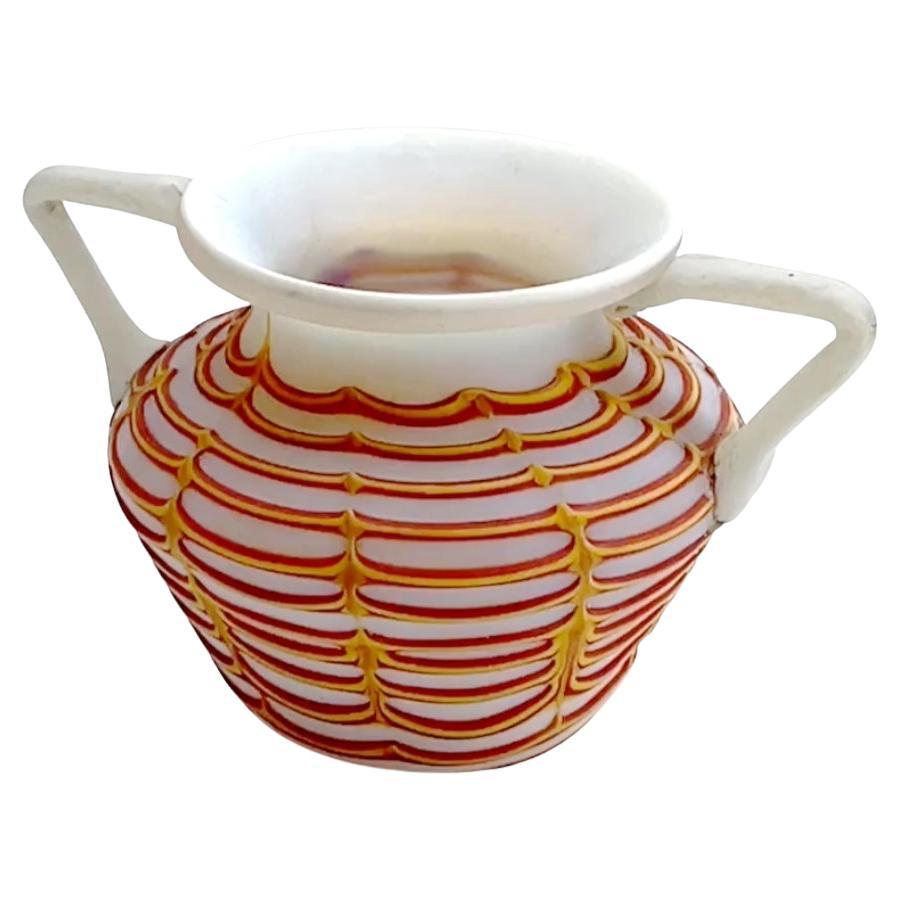 Vaso Loetz Art Nouveau con dettagli in vetro irradiato 1900s