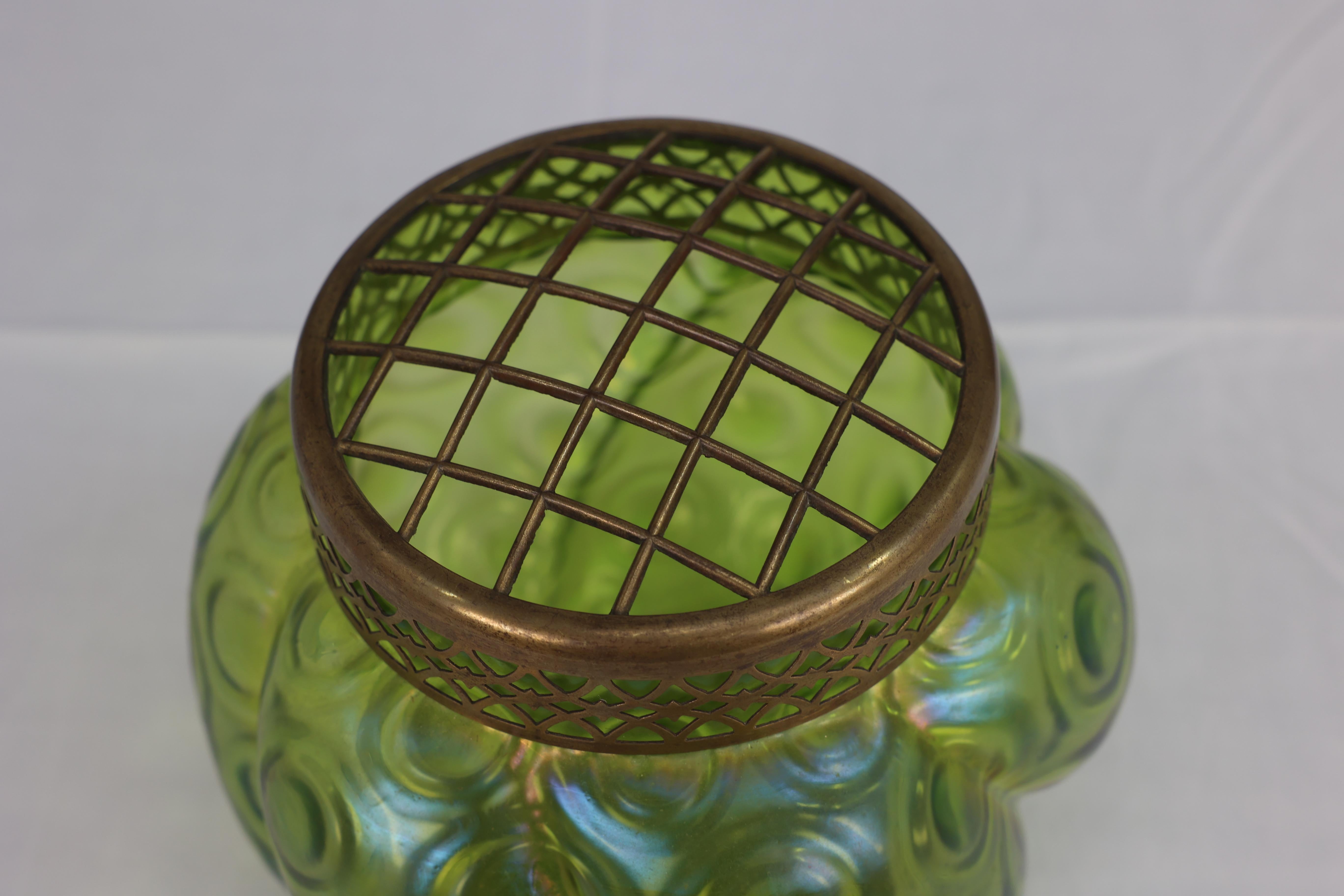 Loetz (attributed). A green swirl glass flower holder with decorative brass top In Good Condition In London, GB