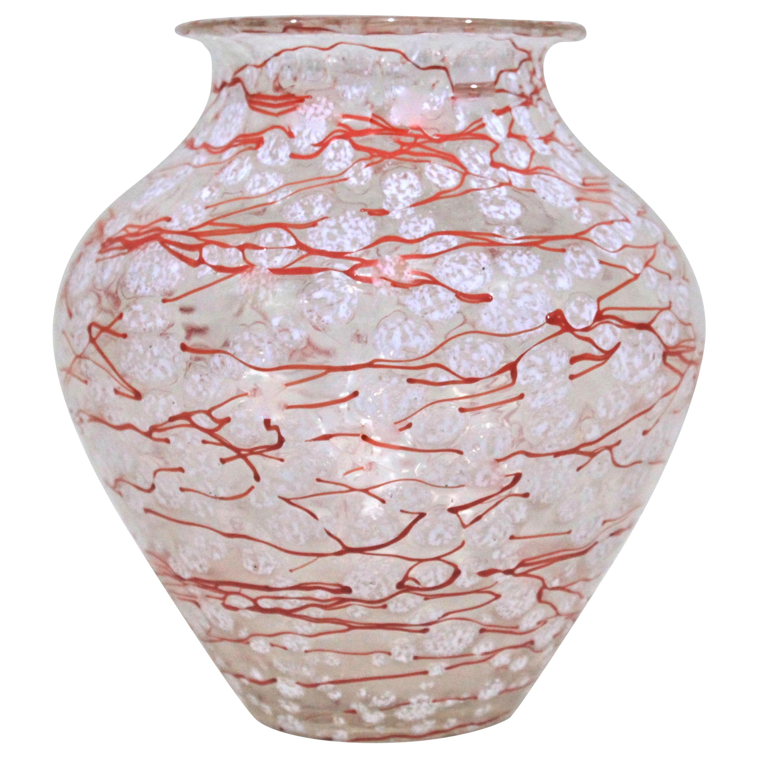 Loetz Ausfuelrung C. Schneelflocken Art Glass Snowflakes Vase