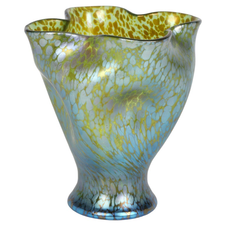 Loetz Crete Papillon Iridescent Green Glass Pinched Design Vase For Sale