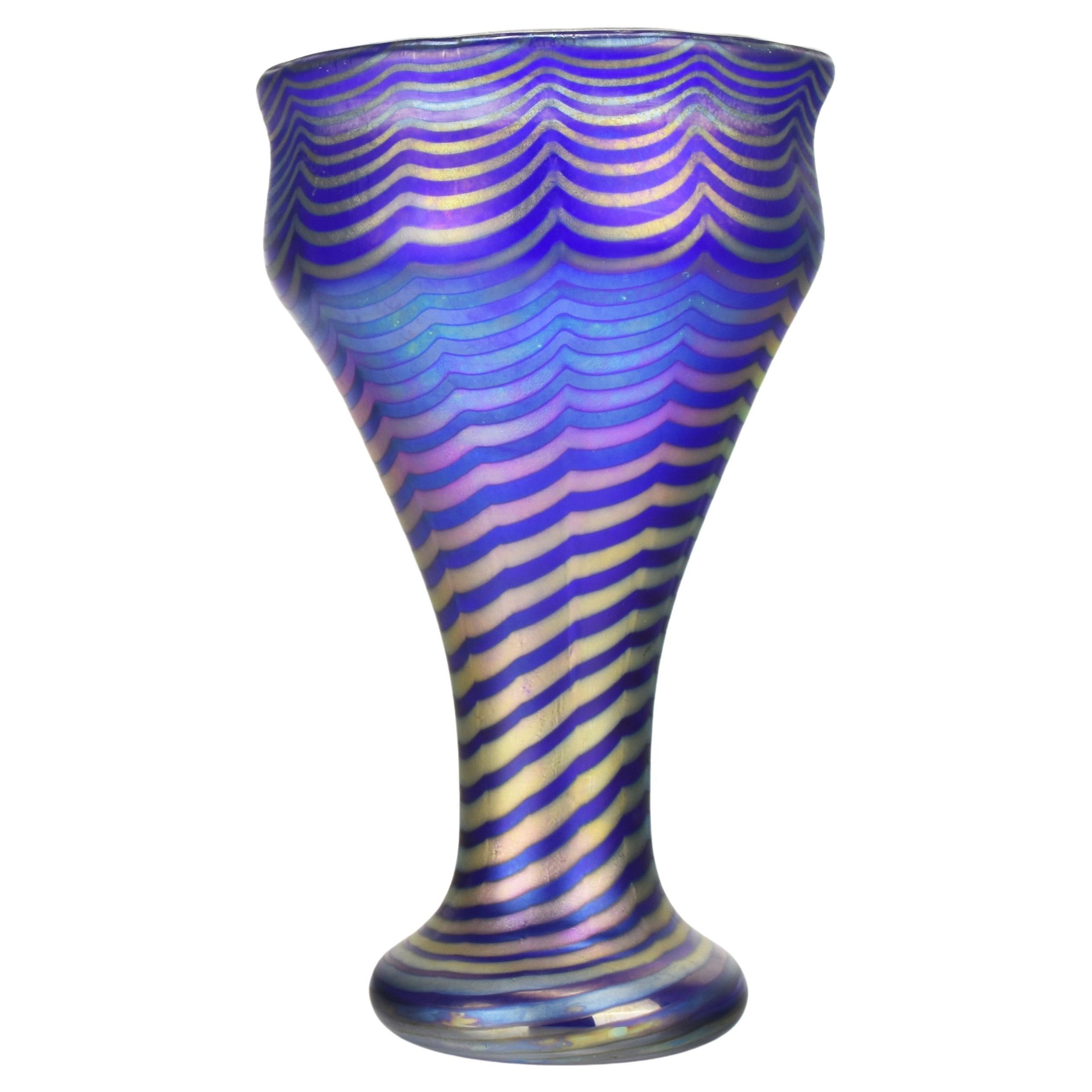 Vase Loetz Glass Art Nouveau Secessionist Phaenomen 6893 Antique Lötz en vente