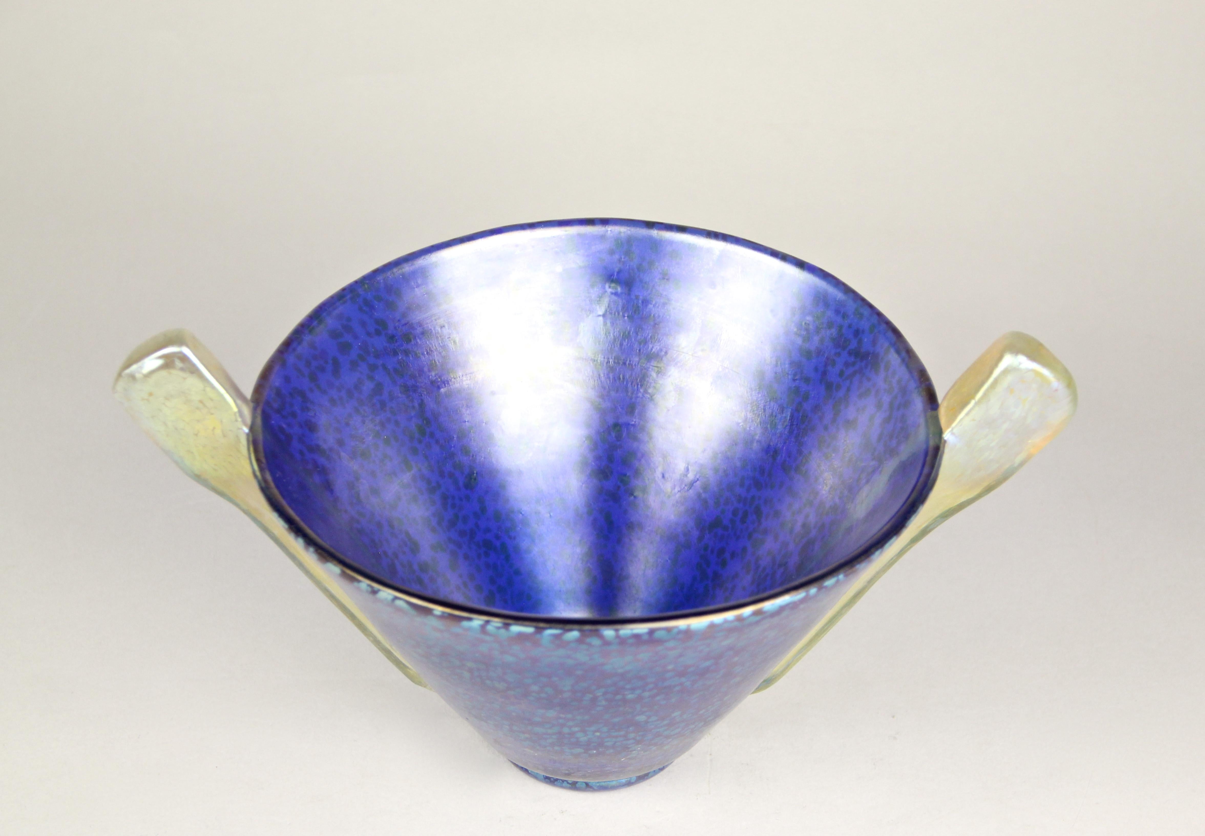 Loetz Witwe Blue Glass Bowl Decor Papillon Iriscident, Bohemia, circa 1936 For Sale 1
