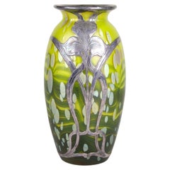Vaso in vetro Loetz Glass "Cytisus Yellow" con sovrapposizione d'argento, CIRCA 1902