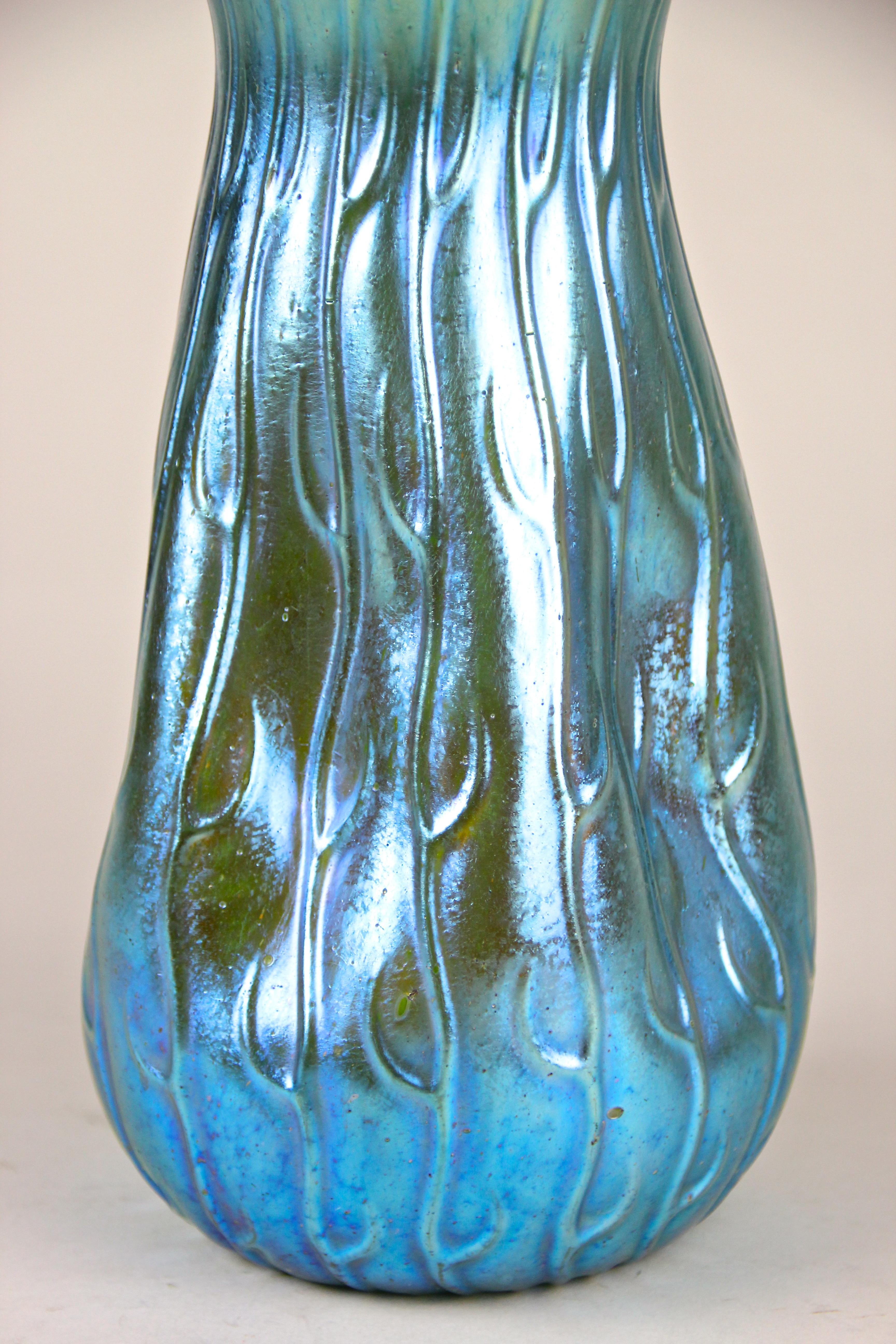 Loetz Witwe Glass Vase Decor 