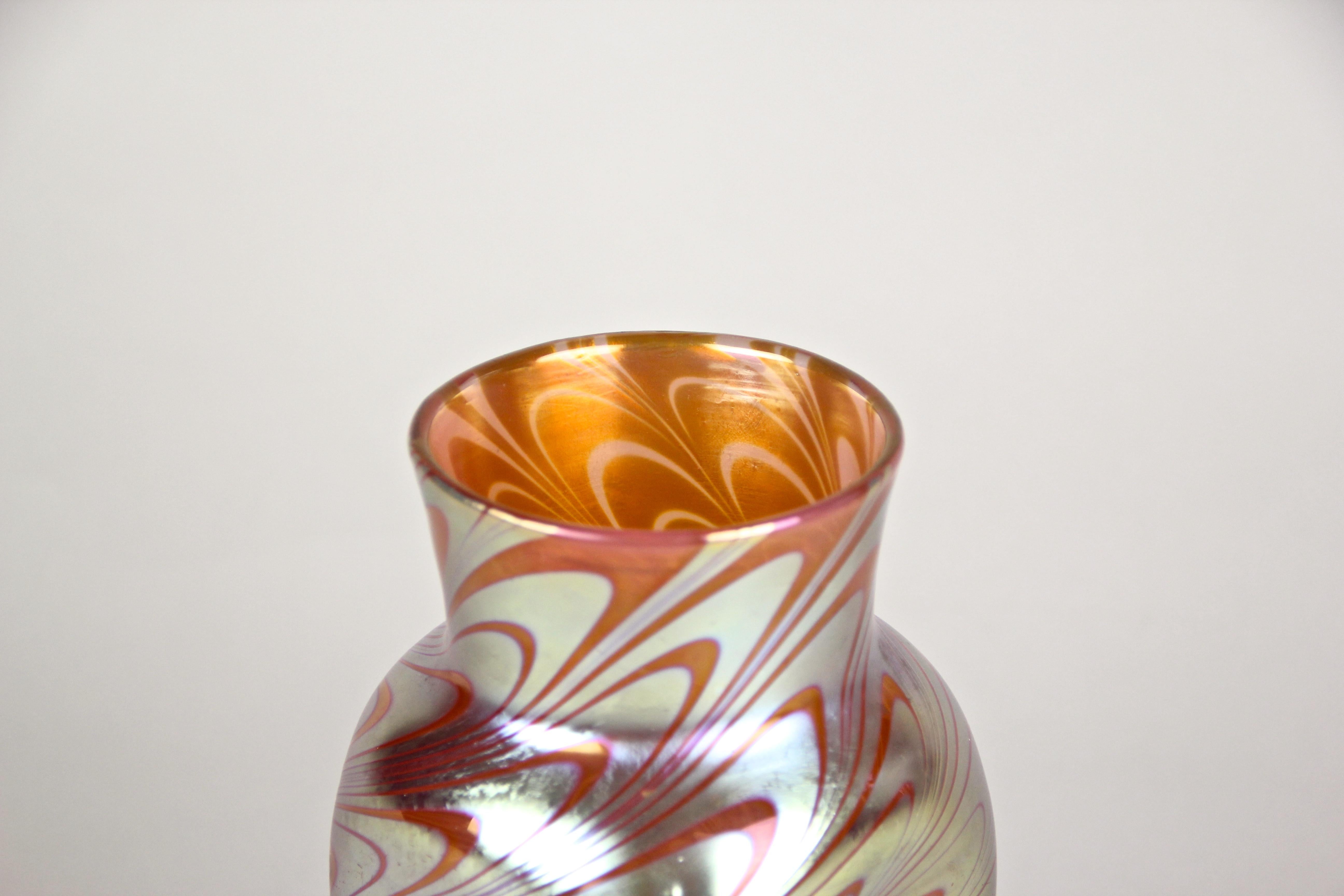 20th Century Lötz Witwe Glass Vase Decoration Phenomen Rosa Iridescent, Bohemia, circa 1902 For Sale