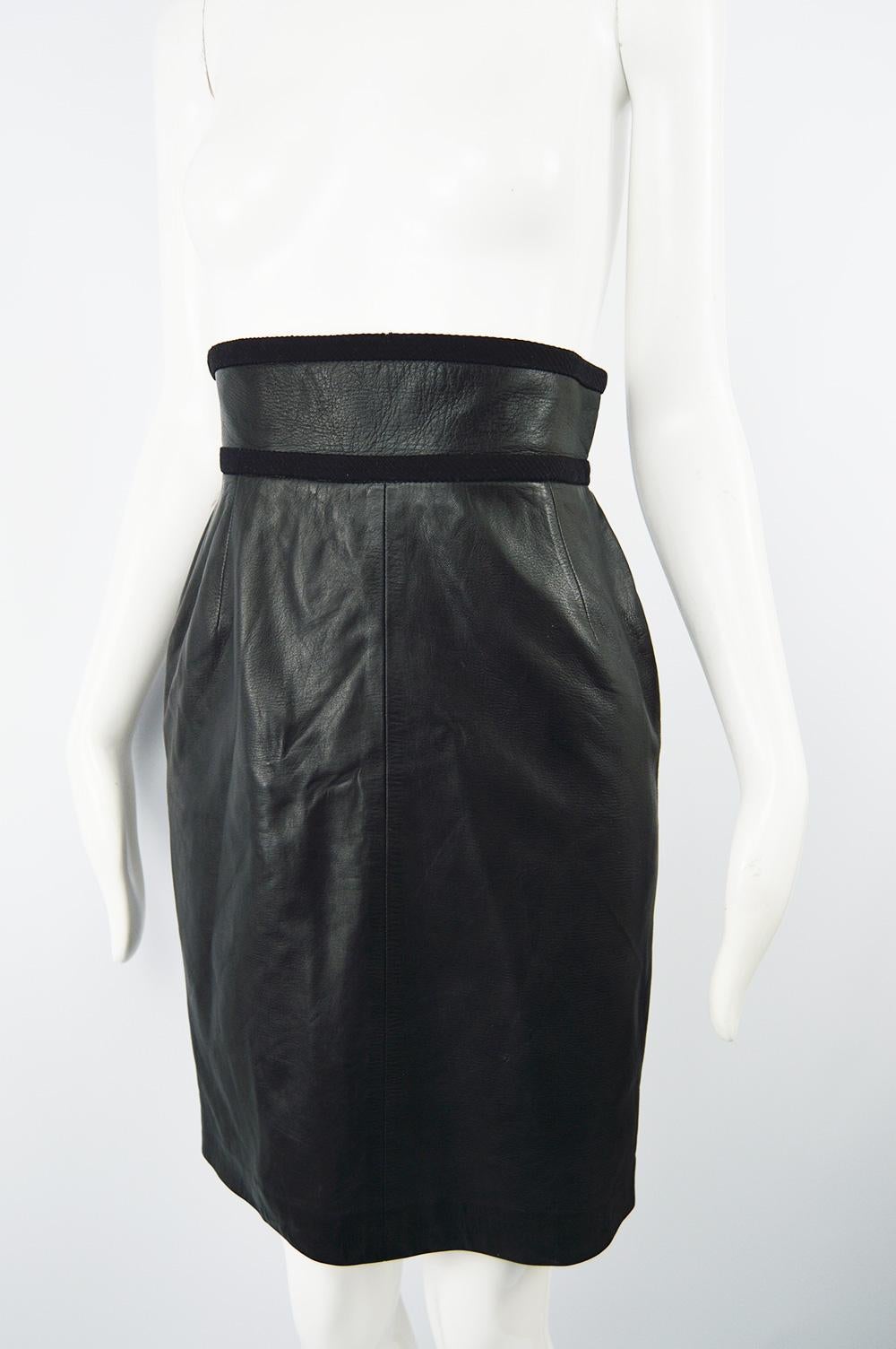 Loewe 1980s Black Leather Ultra High Waist Women's Vintage Pencil Skirt In Good Condition For Sale In Doncaster, South Yorkshire