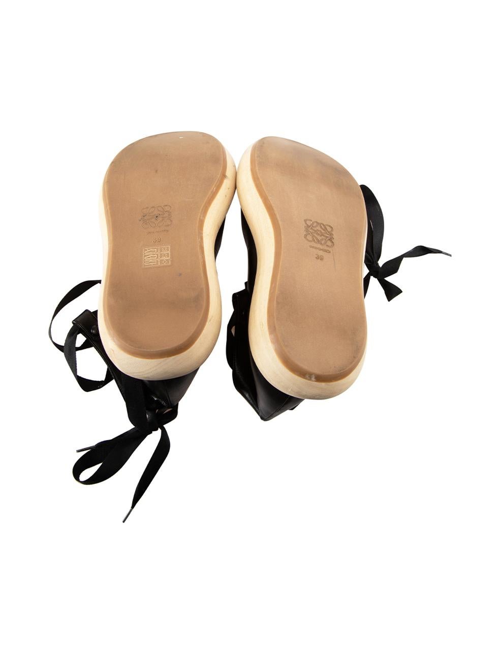 Loewe 2018 Sandales à plateforme en cuir noir Wood Wood Size IT 39 Bon état - En vente à London, GB