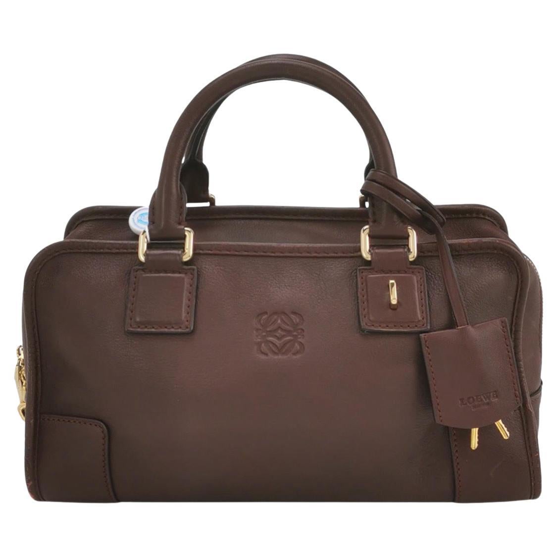 Loewe Amazona 28 in pelle di vitello bordeaux e finiture dorate in vendita