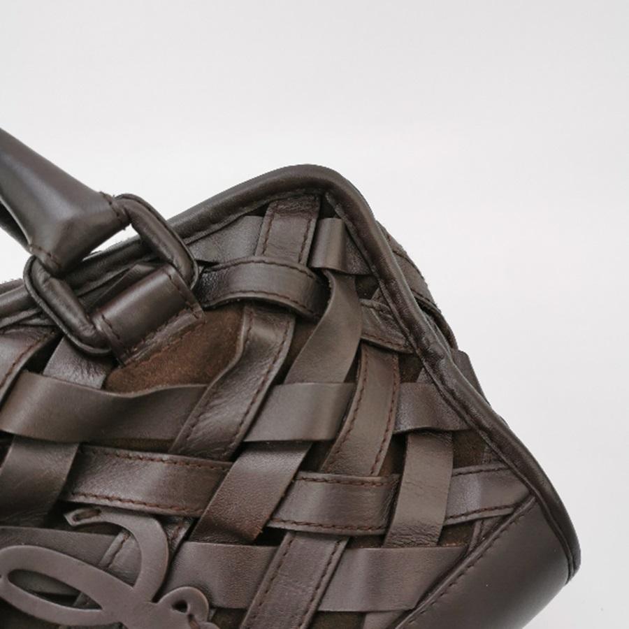 Loewe Amazona 29 in Brown Intrecciato Woven Calfskin Leather Handbag For Sale 8