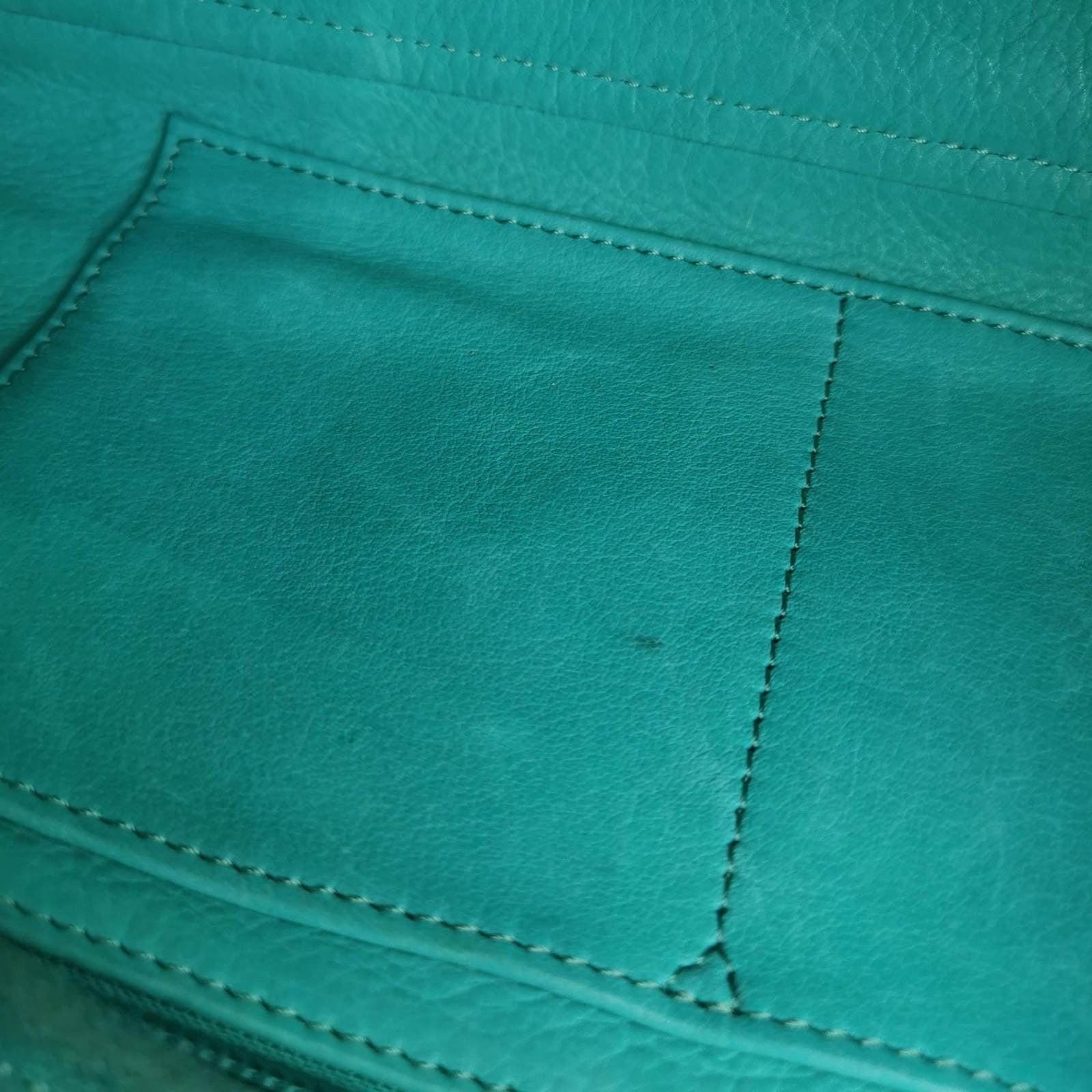 Loewe Amazona 29 en suave piel de ante azul turquesa y herrajes plateados 6