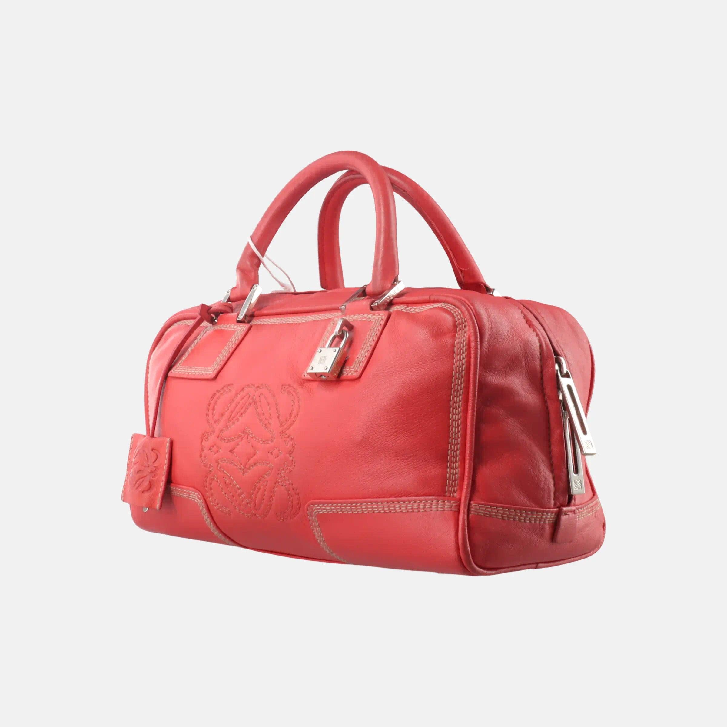 Loewe Amazona 29 Red Calfskin Leather Zip Around In Good Condition In AUBERVILLIERS, FR