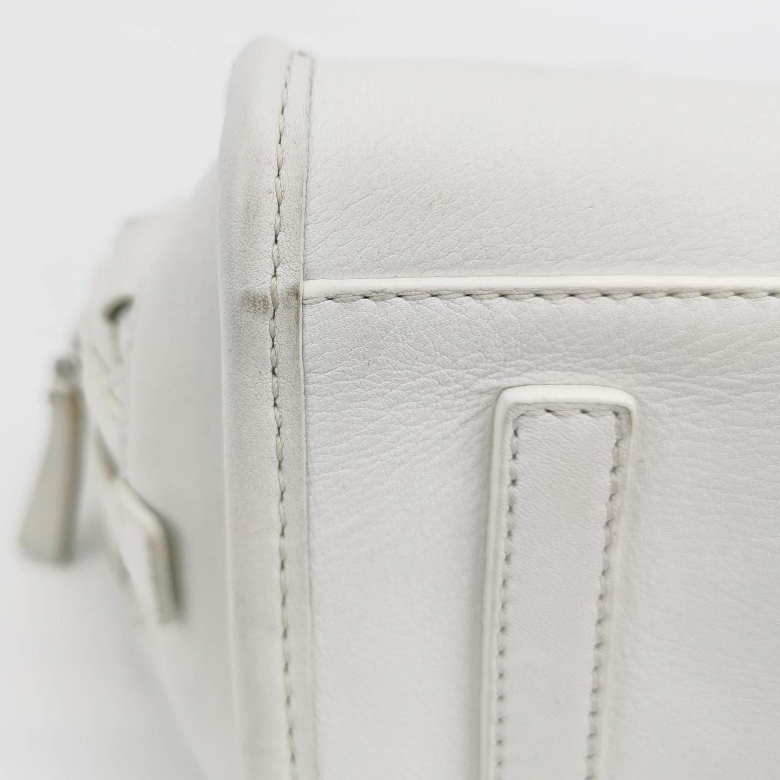 Bolso Loewe Amazona 36 en Piel de Becerro Tejida Intrecciato Blanco 4