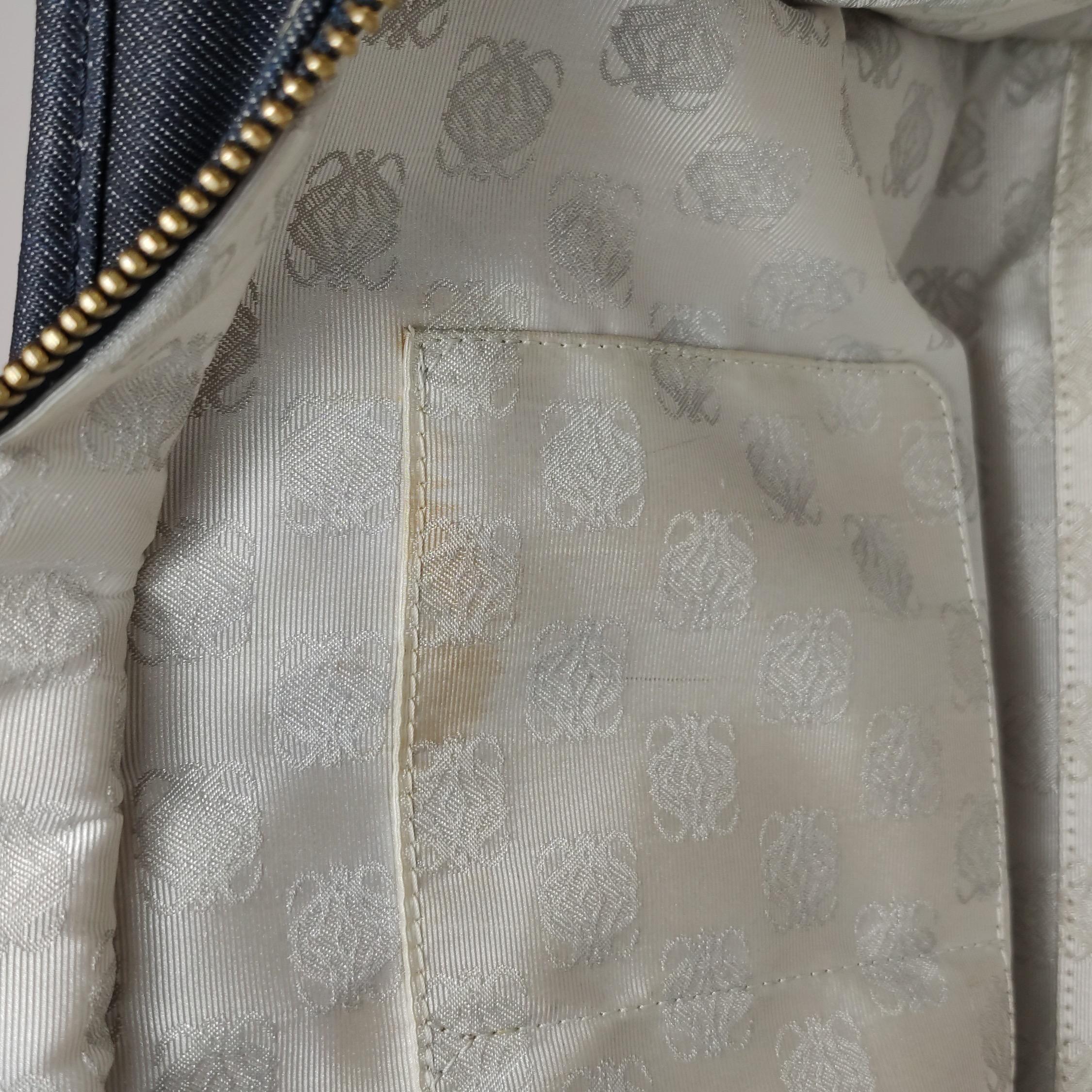 Loewe Amazona 36 Grande Vaquero azul marino y asas rojas en venta 2