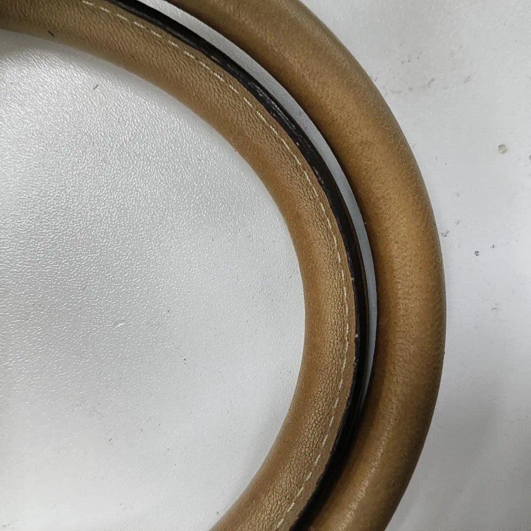 Loewe Amazona 36 Oro claro Piel de cordero con cremallera Mediana 4