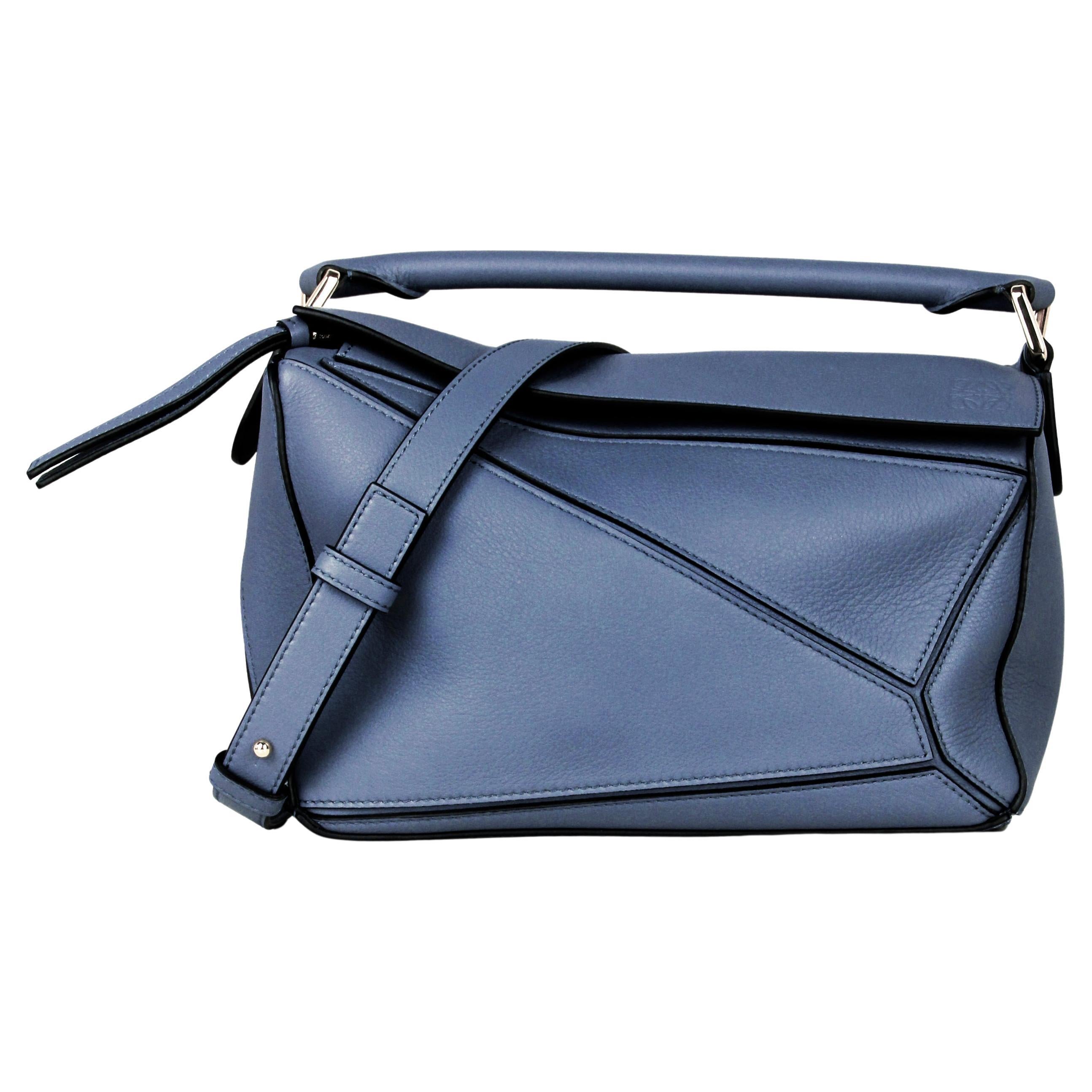 Loewe Atlantic Blaue Puzzle-Tasche aus Leder, neu mit Etikett $2.600