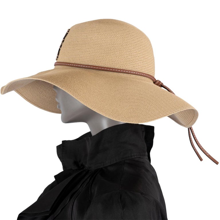 LOEWE beige LEATHER TRIMMED STRAW Hat 59 at 1stDibs | loewe  display picture 1