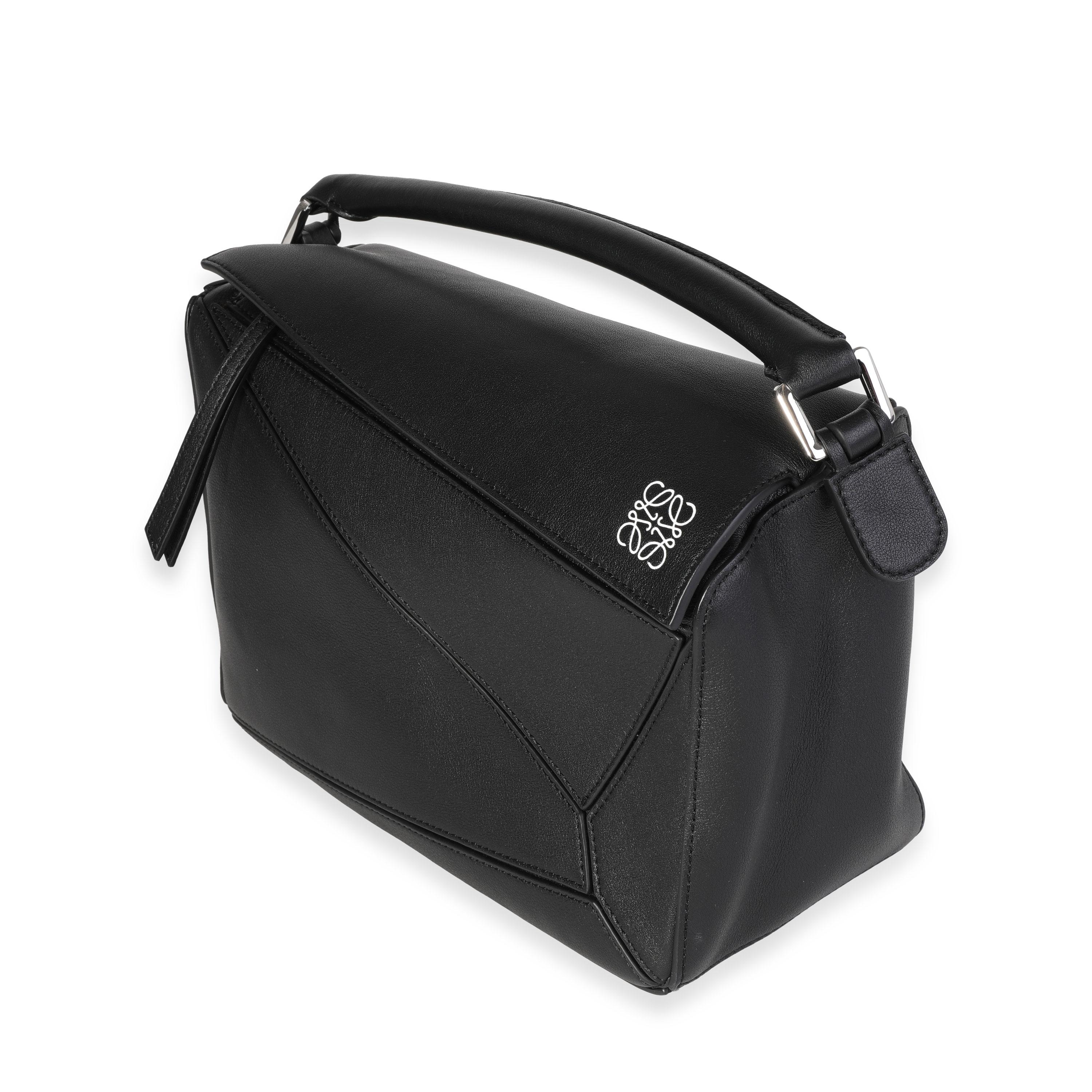 Loewe Medium Puzzle-Tasche aus schwarzem Kalbsleder im Zustand „Gut“ in New York, NY