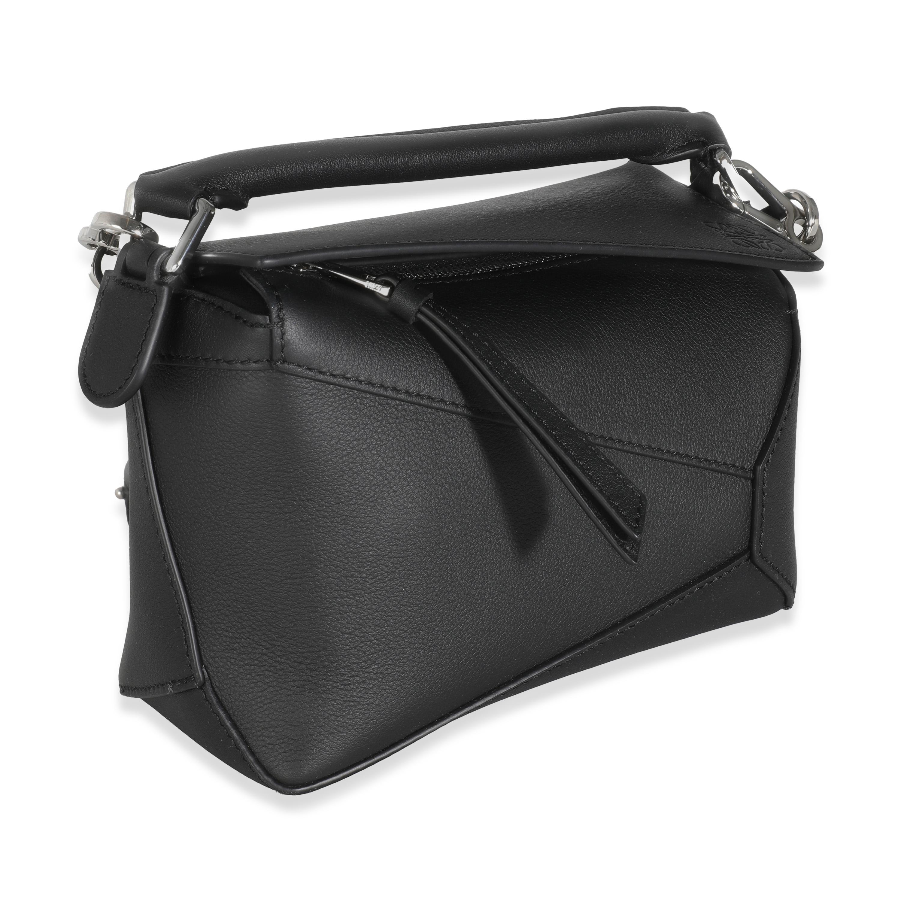 Loewe Black Calfskin Mini Puzzle Edge Bag In Excellent Condition For Sale In New York, NY