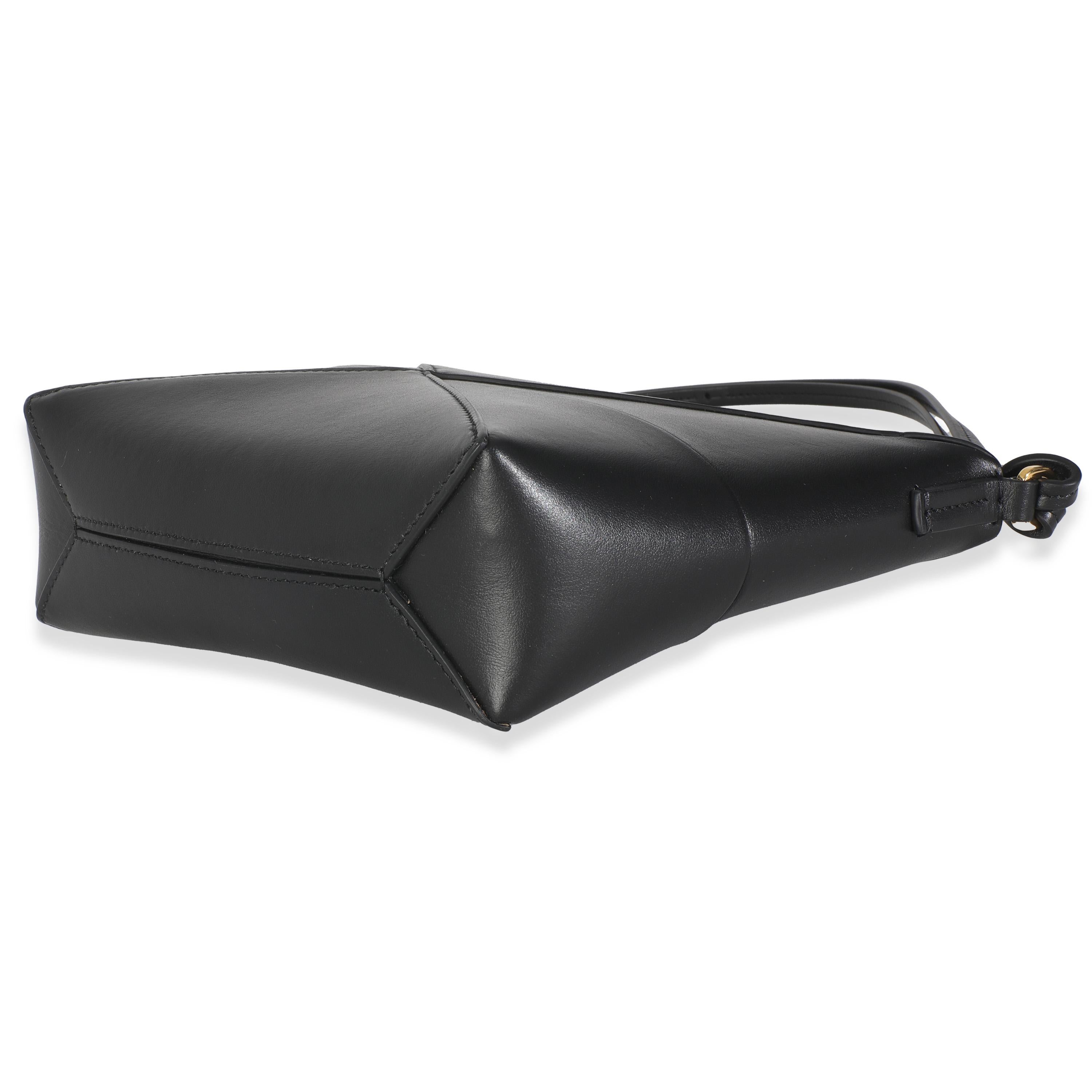 Women's or Men's Loewe Black Calfskin Puzzle Fold Pouch For Sale
