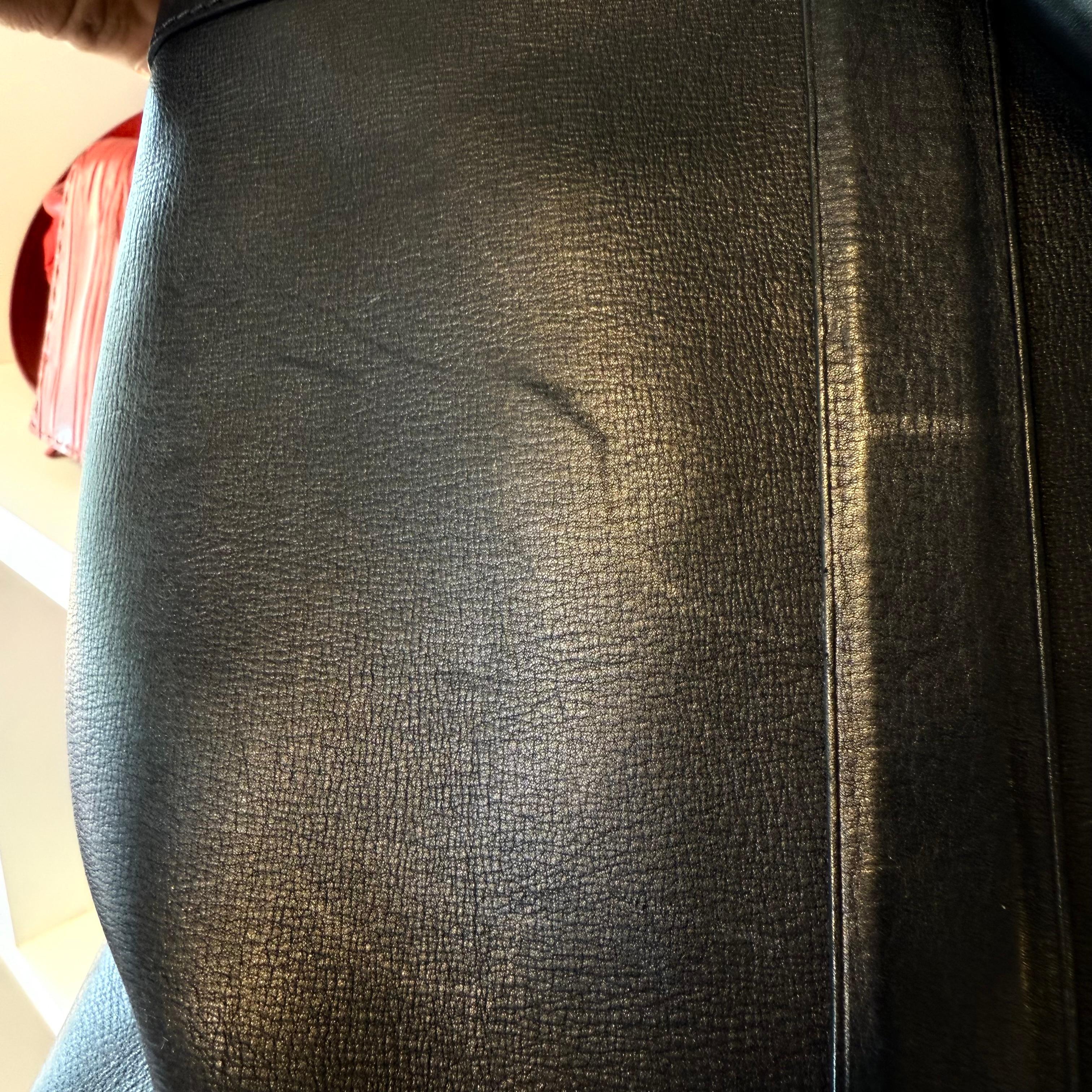 Bolso de piel negro Loewe en venta 2