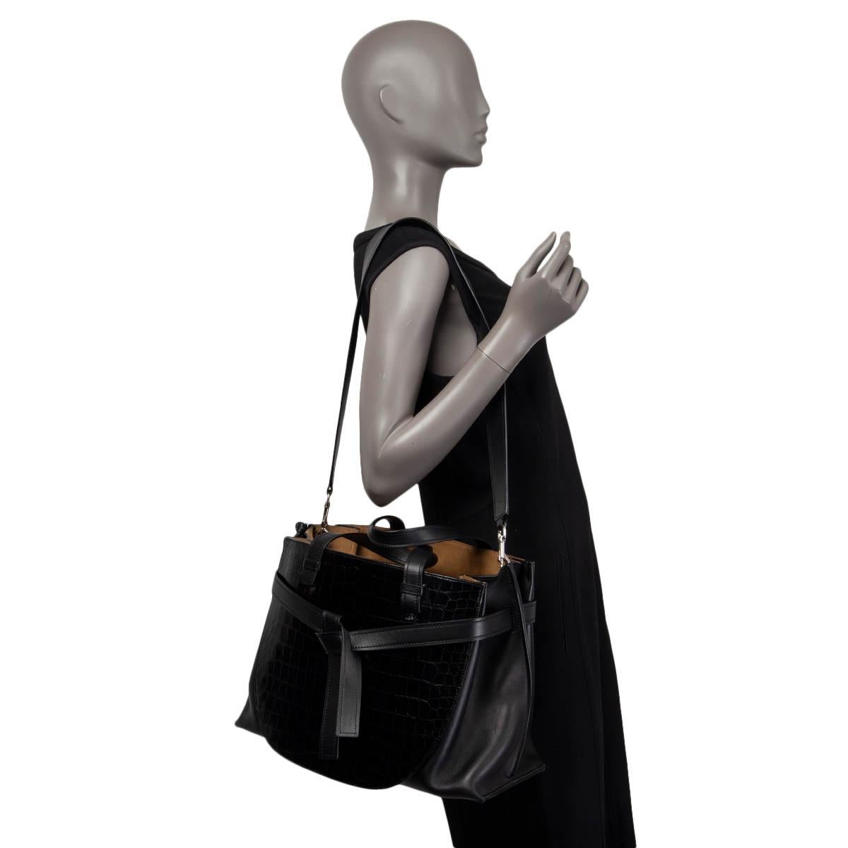 Women's LOEWE black leather & CROCODILE GATE TOP HANDLE Tote Bag For Sale