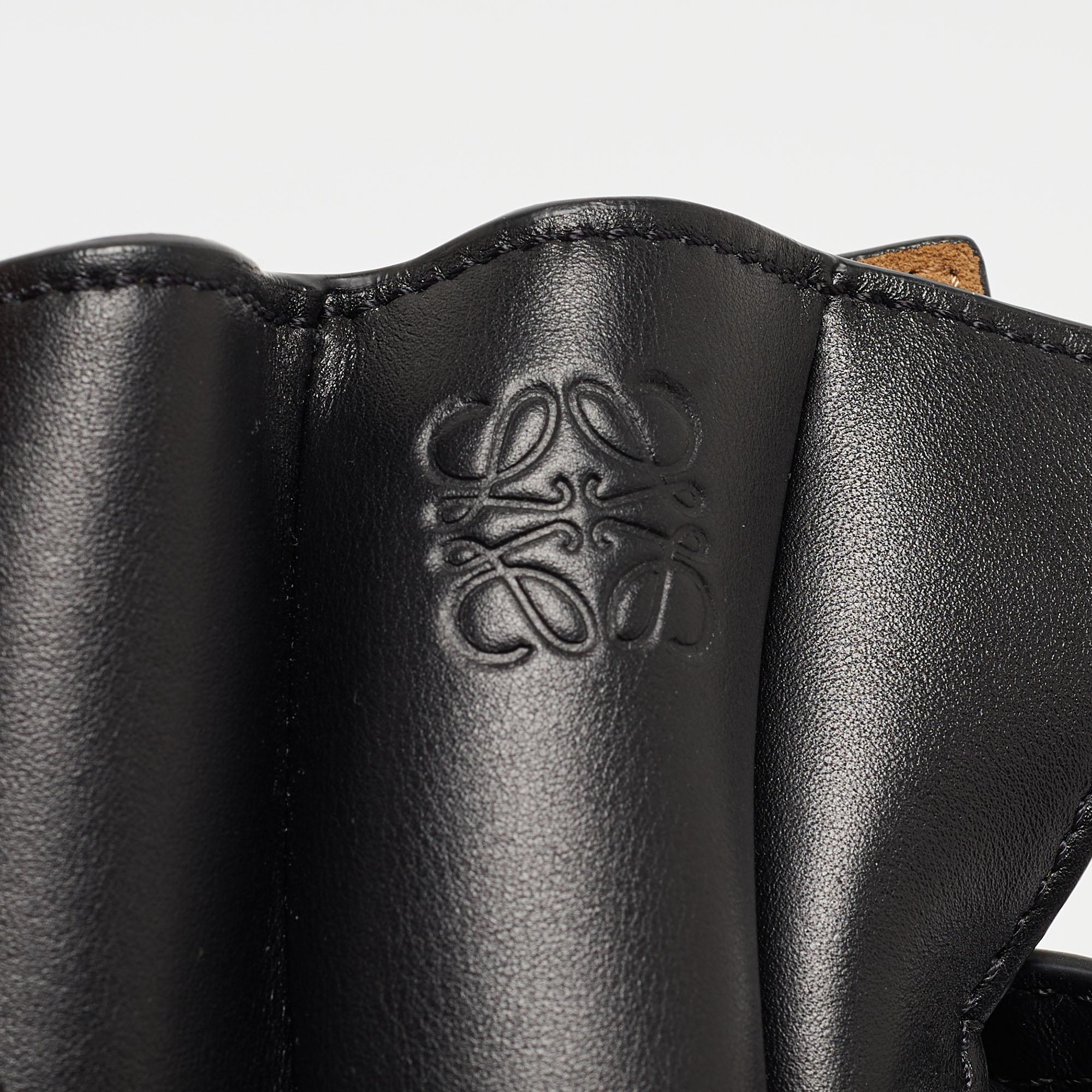 Women's Loewe Black Leather Flamenco Knot Shoulder Bag