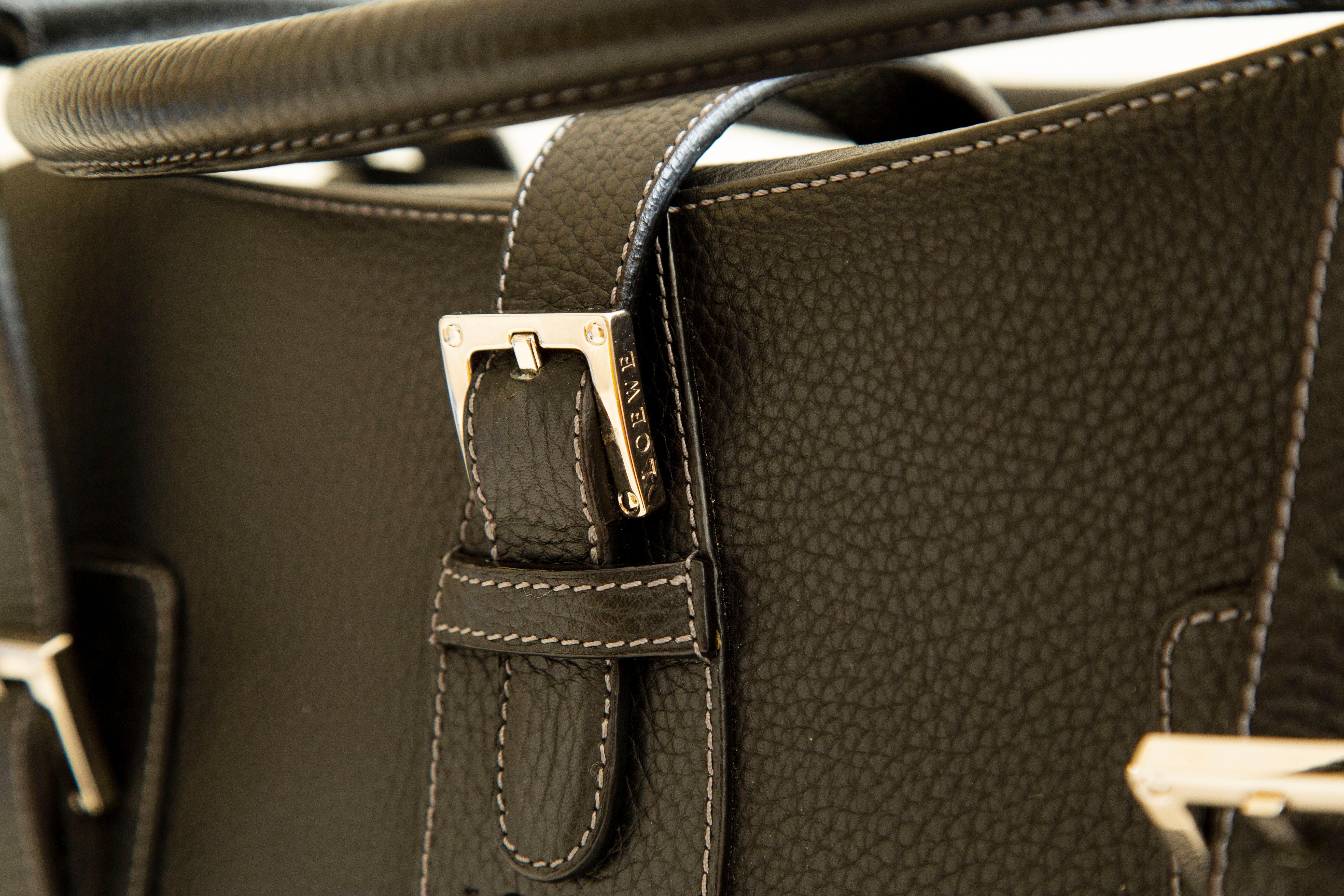 Loewe Black Leather Shoulder Bag For Sale 1