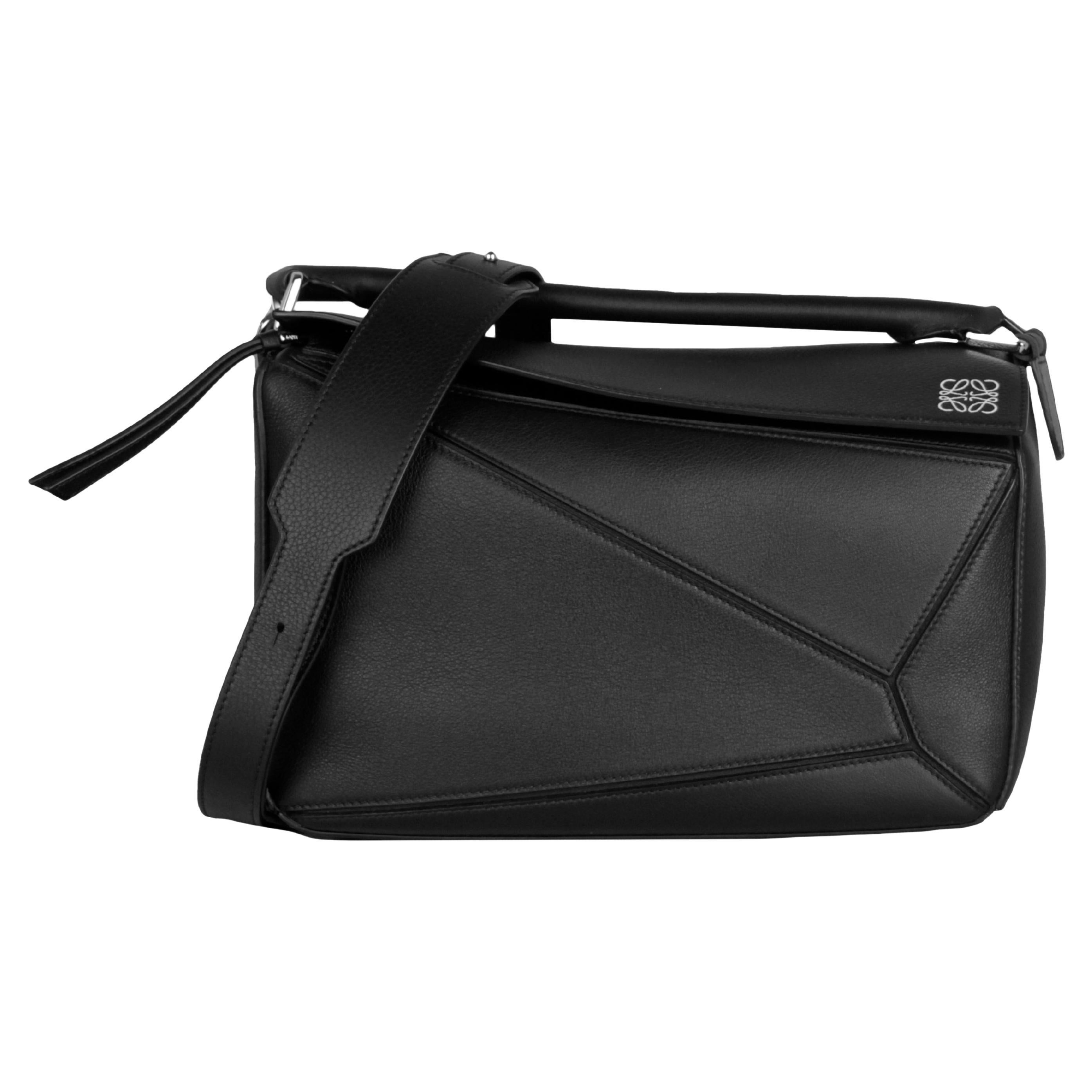 Loewe Black Calfskin Leather Medium Puzzle Bag For Sale at 1stDibs