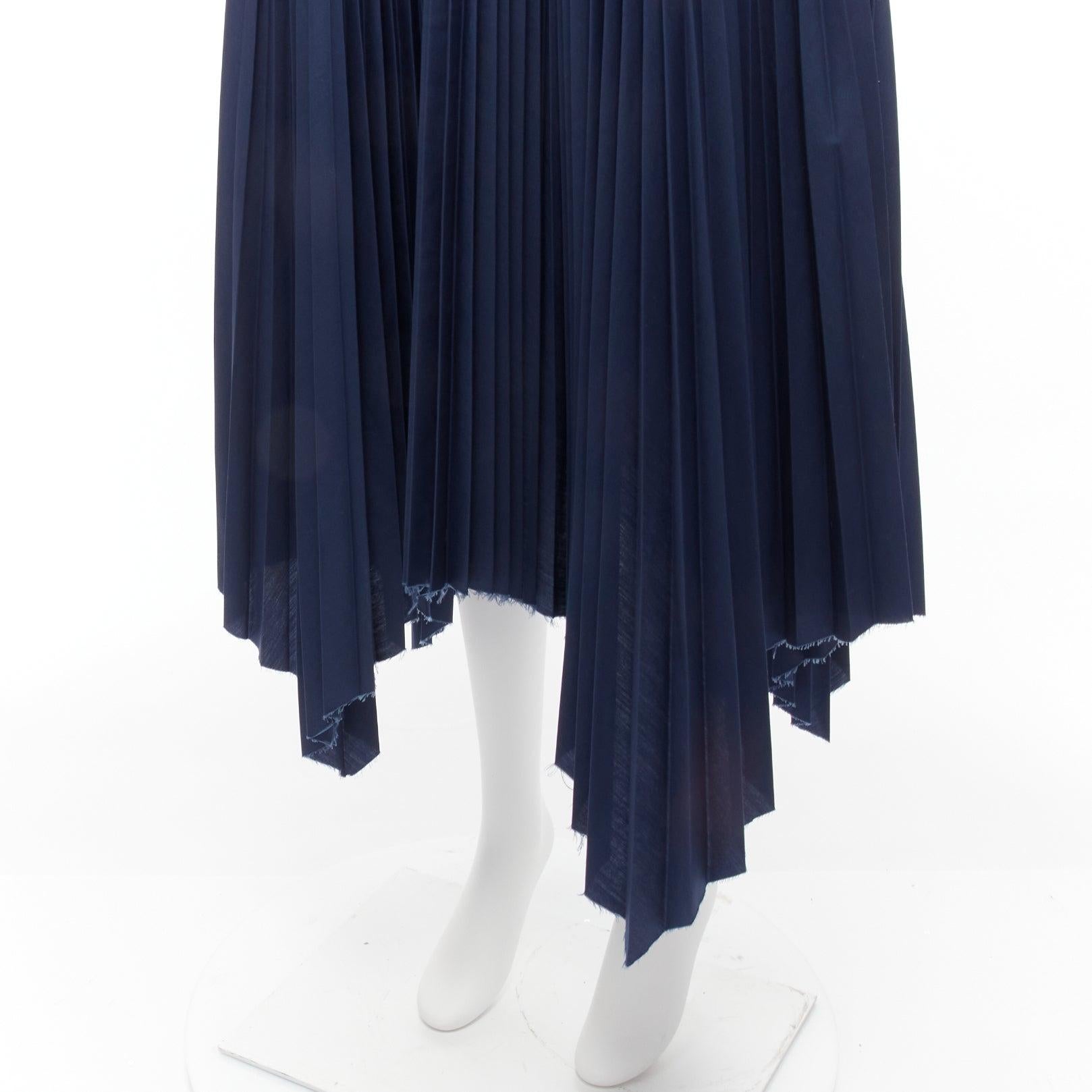 LOEWE brown cowhide leather topstitched belt navy pleated midi skirt FR34 XS For Sale 2