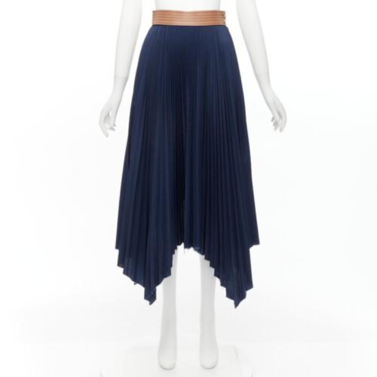 LOEWE brown cowhide leather white topstitched belt navy pleated skirt FR34 XS For Sale 4