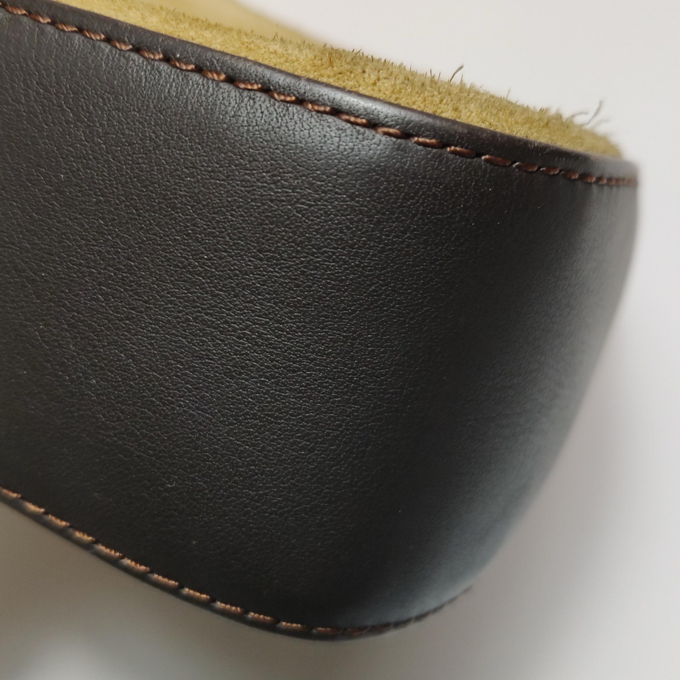 Loewe Brown Suede Shoulder Bag Vintage en venta 10