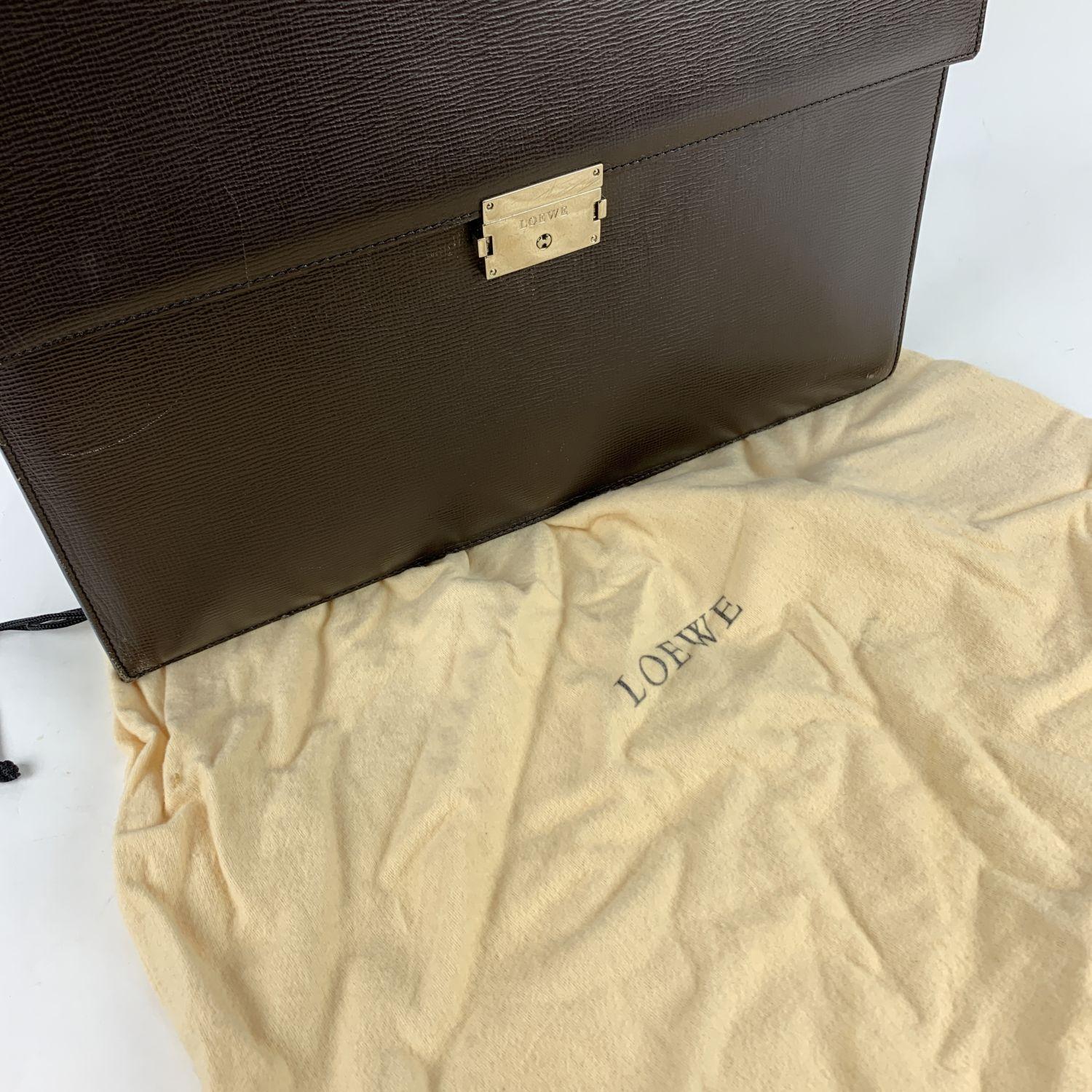 Loewe Brown Textured Leather Briefcase Work Bag In Good Condition In Rome, Rome