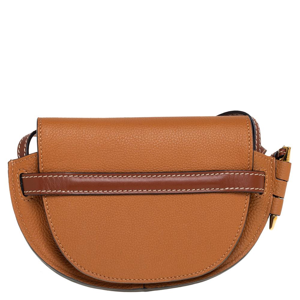 Loewe Caramel Brown Leather Mini Gate Crossbody Bag In Excellent Condition In Dubai, Al Qouz 2