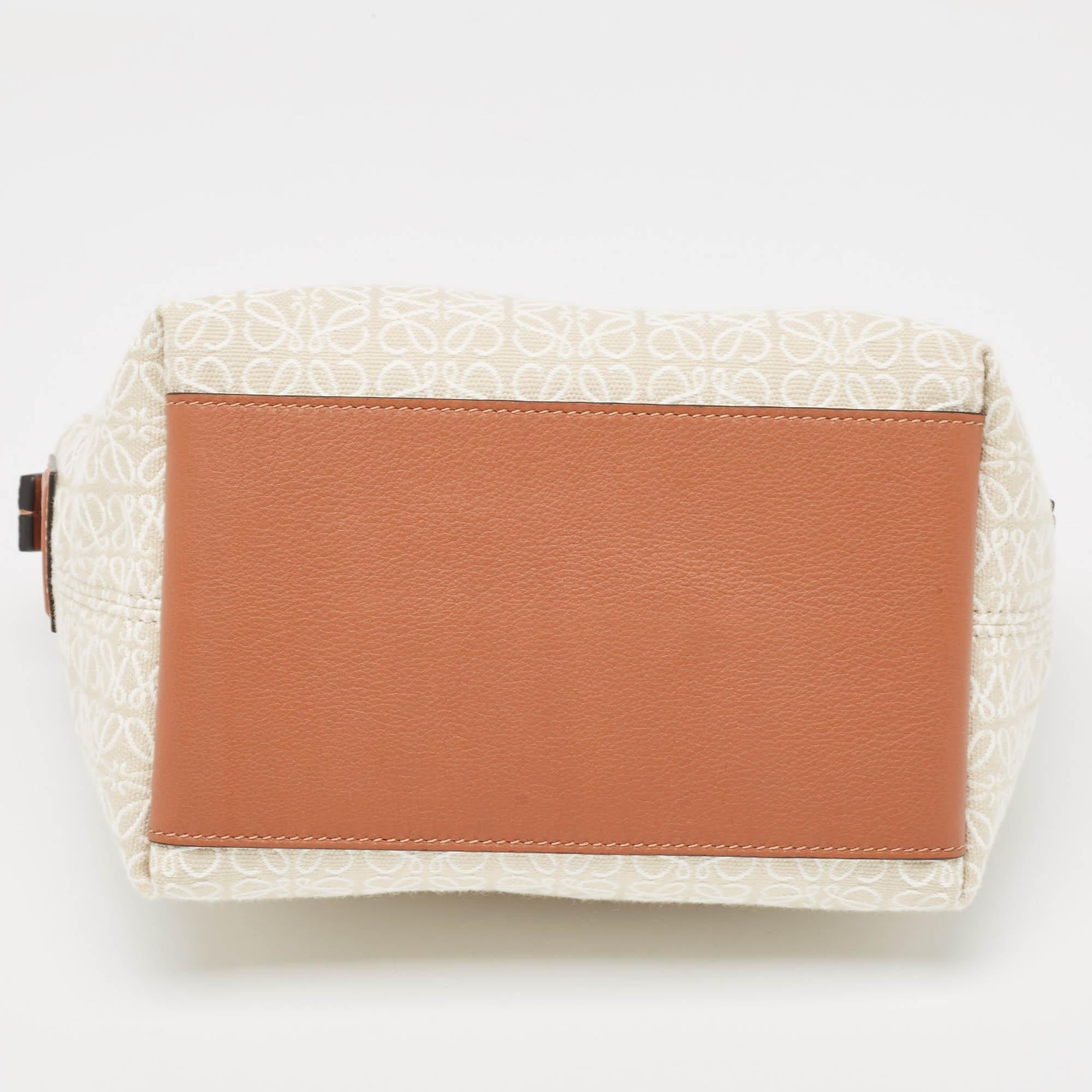 Women's Loewe Cream/Brown Anagram Jacquard and Leather Cubi Shoulder Bag