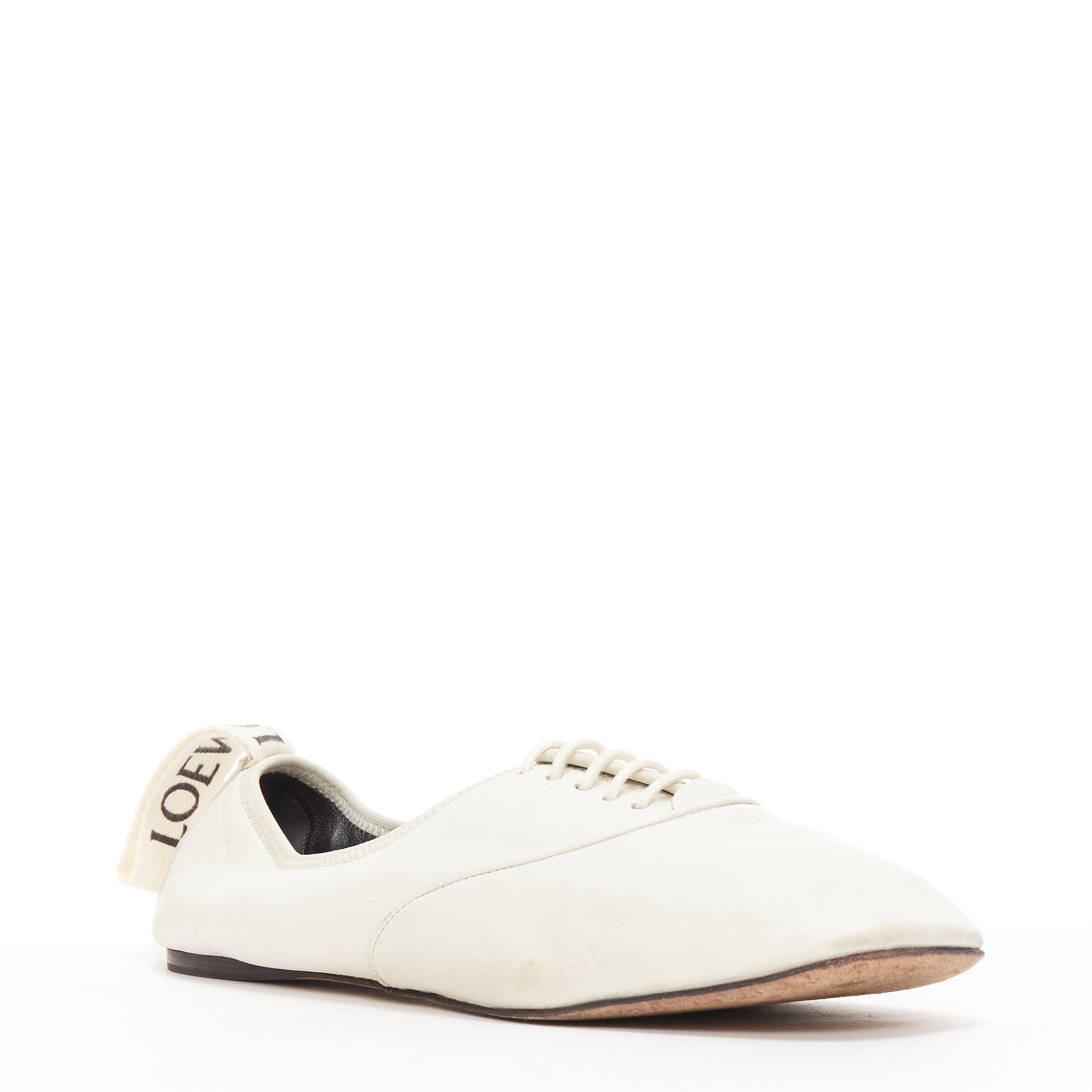 LOEWE Derby white soft leather black logo tab lace up flat shoes EU37 In Good Condition For Sale In Hong Kong, NT